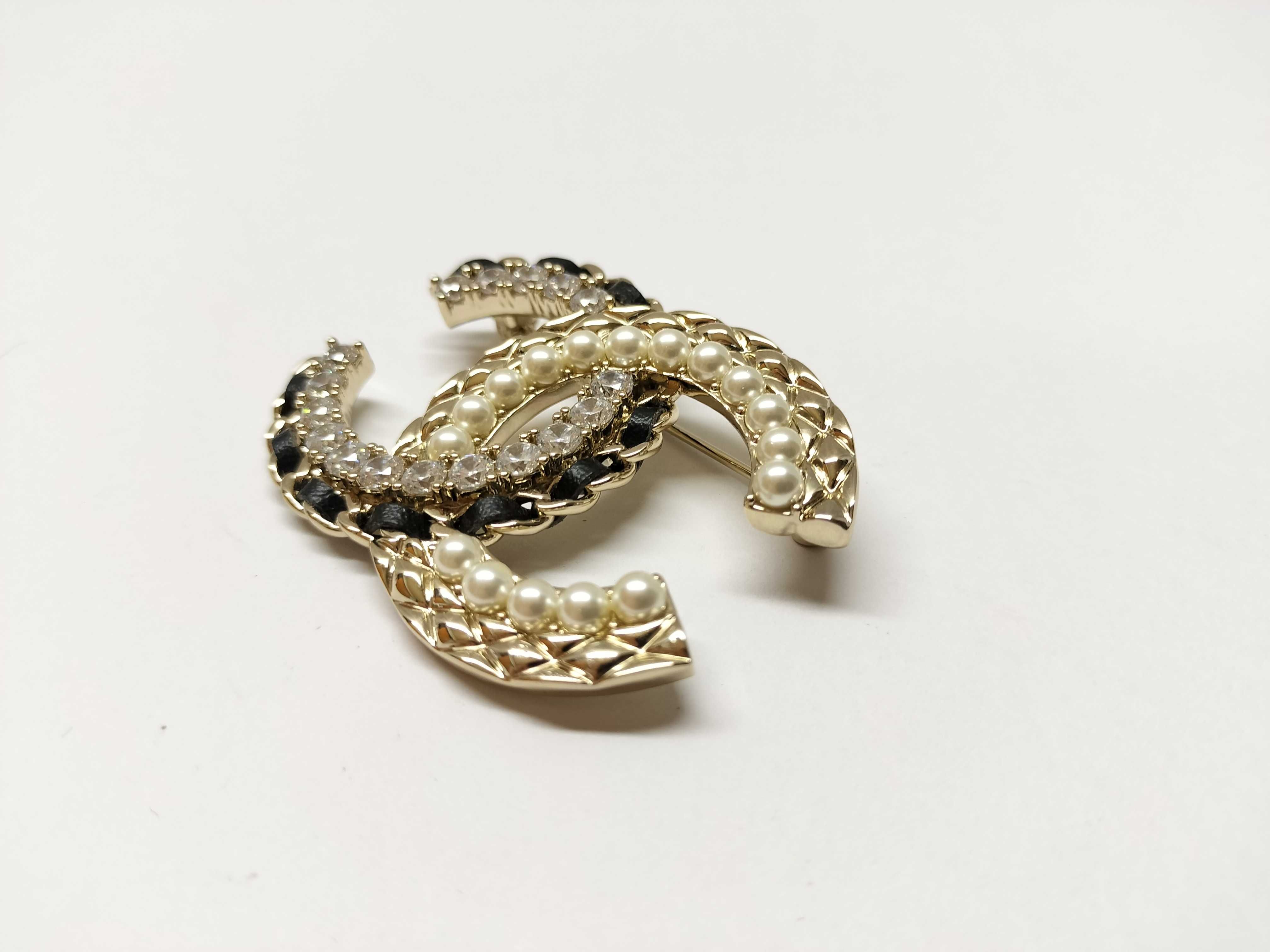 【水曜終了】(10217_0019)CHANEL ココマーク ブローチ ピン B22 B ブローチ