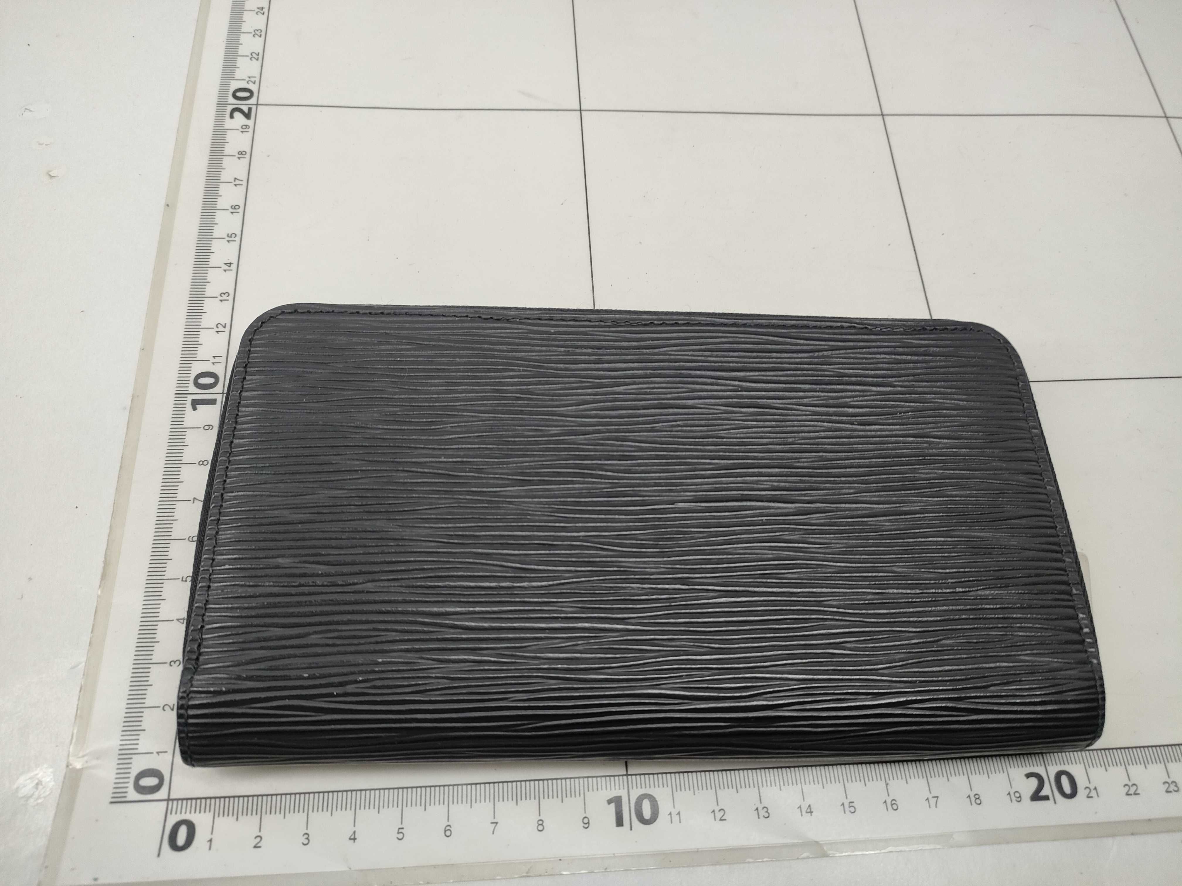 【水曜終了】(10218_0011)LOUIS VUITTON エピ M61857 ジッピーウォレット 財布