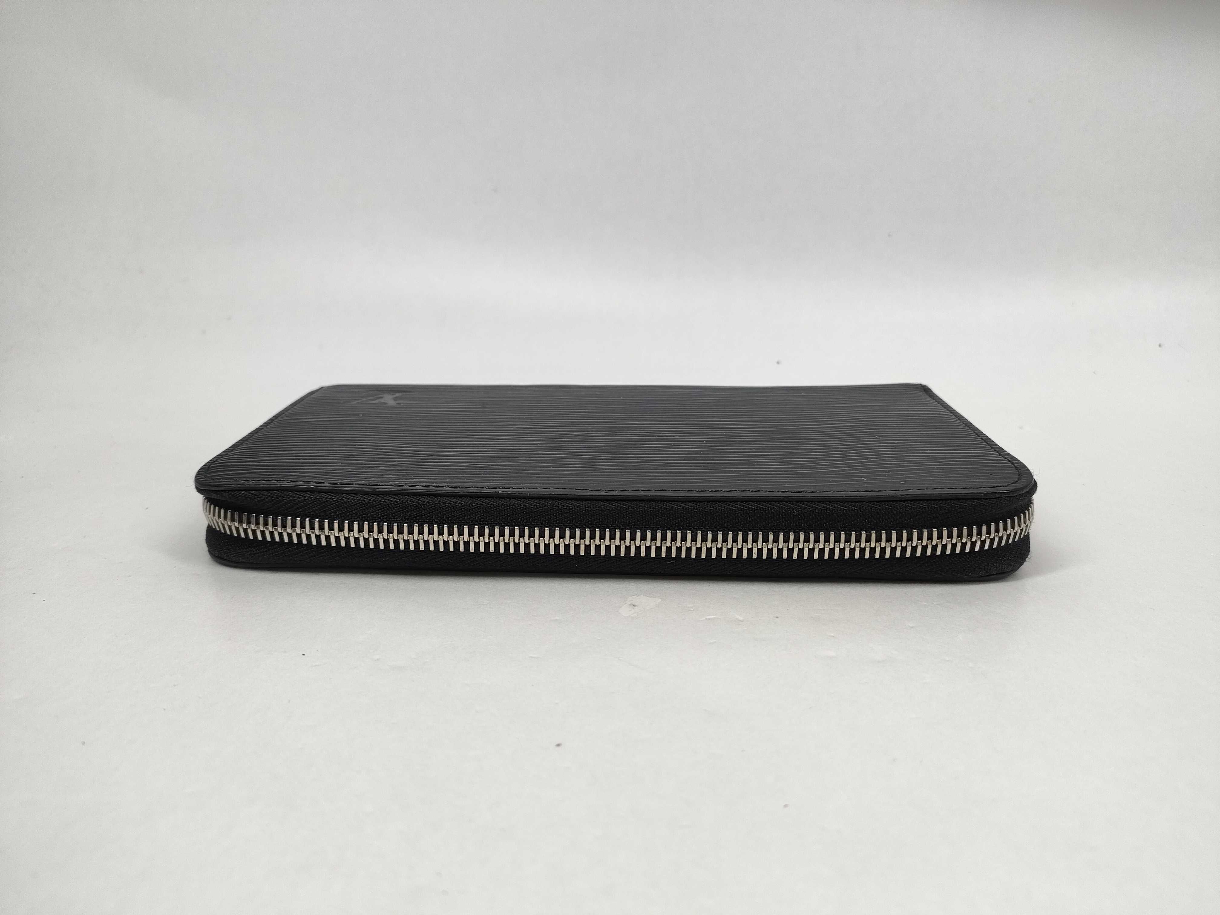 【水曜終了】(10218_0011)LOUIS VUITTON エピ M61857 ジッピーウォレット 財布
