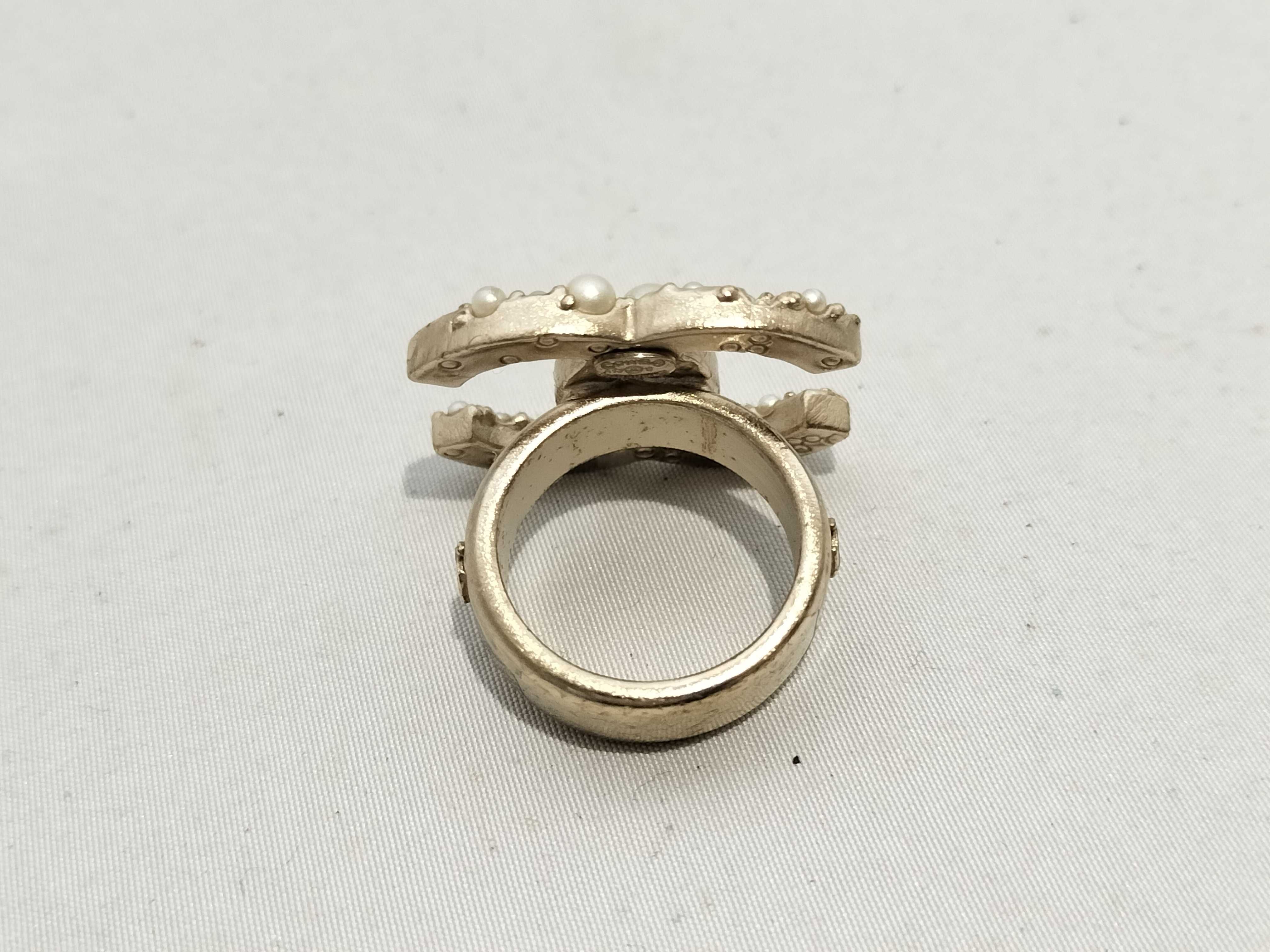 【水曜終了】(10228_0038)CHANEL ココマーク 13 3 パールシルバーリング リング