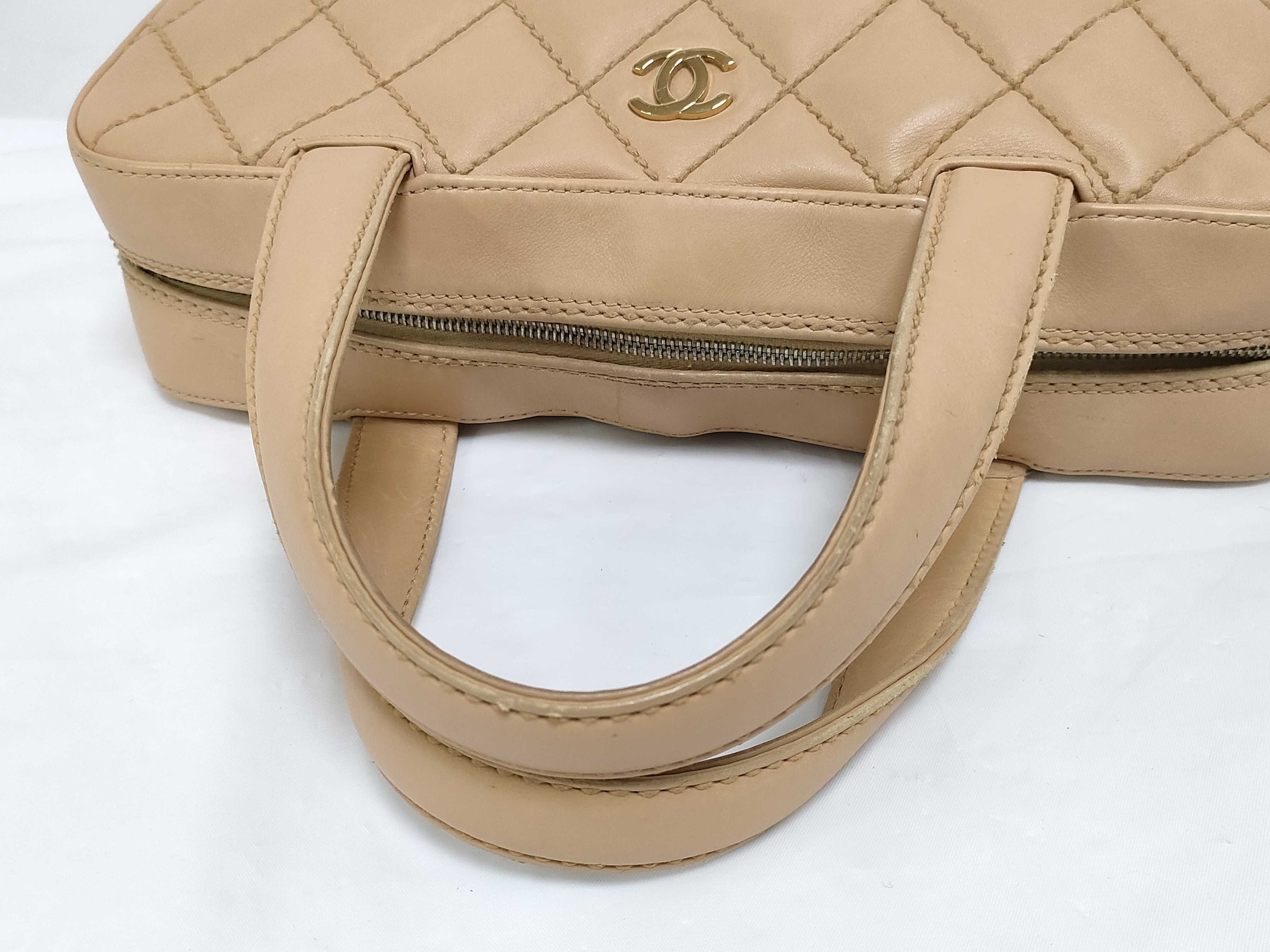 【水曜終了】(10217_0290)CHANEL ワイルドステッチ/ベージュ ハンドバッグ