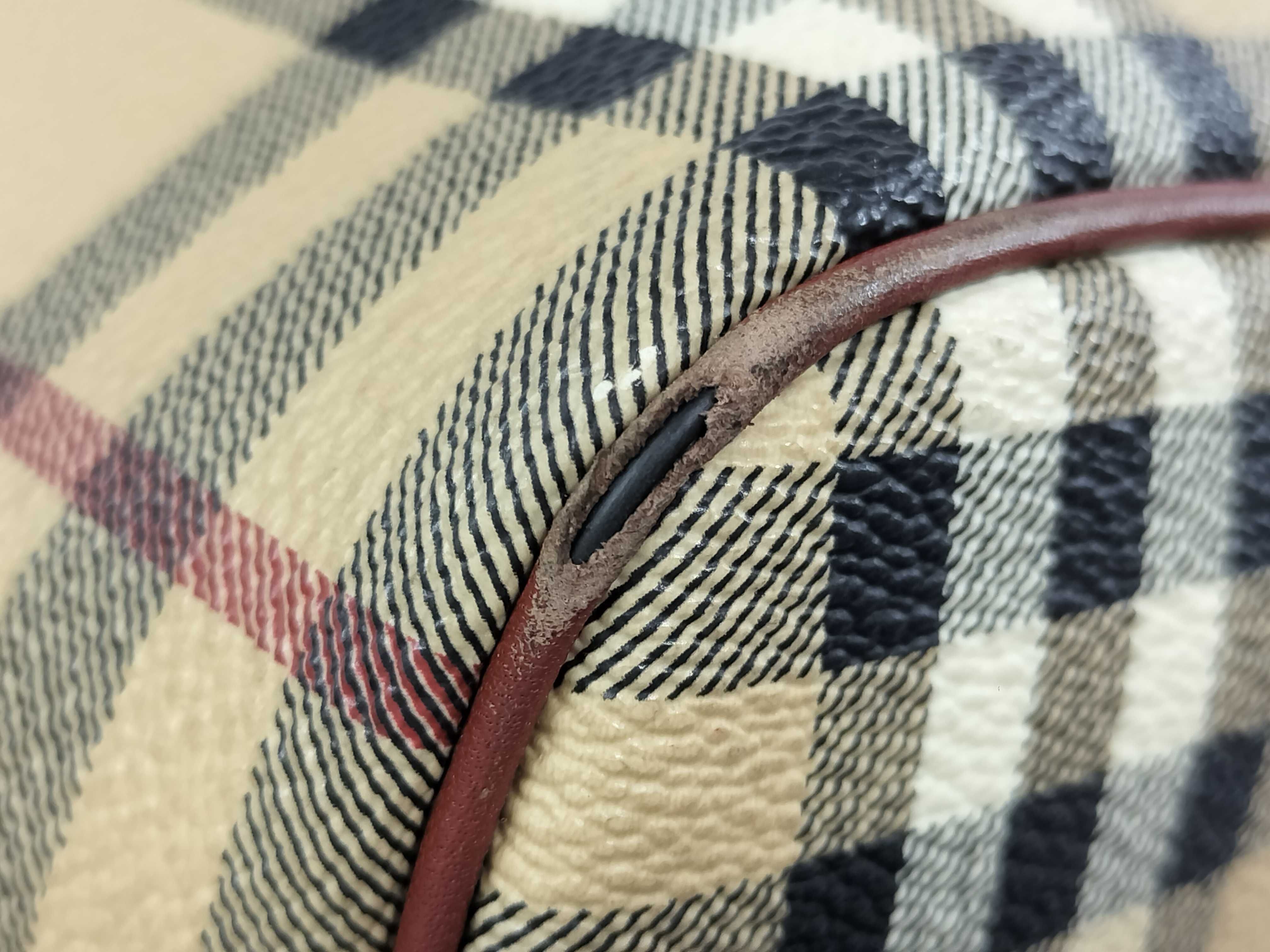 【水曜終了】(10220_0233)BURBERRY ノバチェックPVC シャドーホース 擦れ考慮 トートバッグ