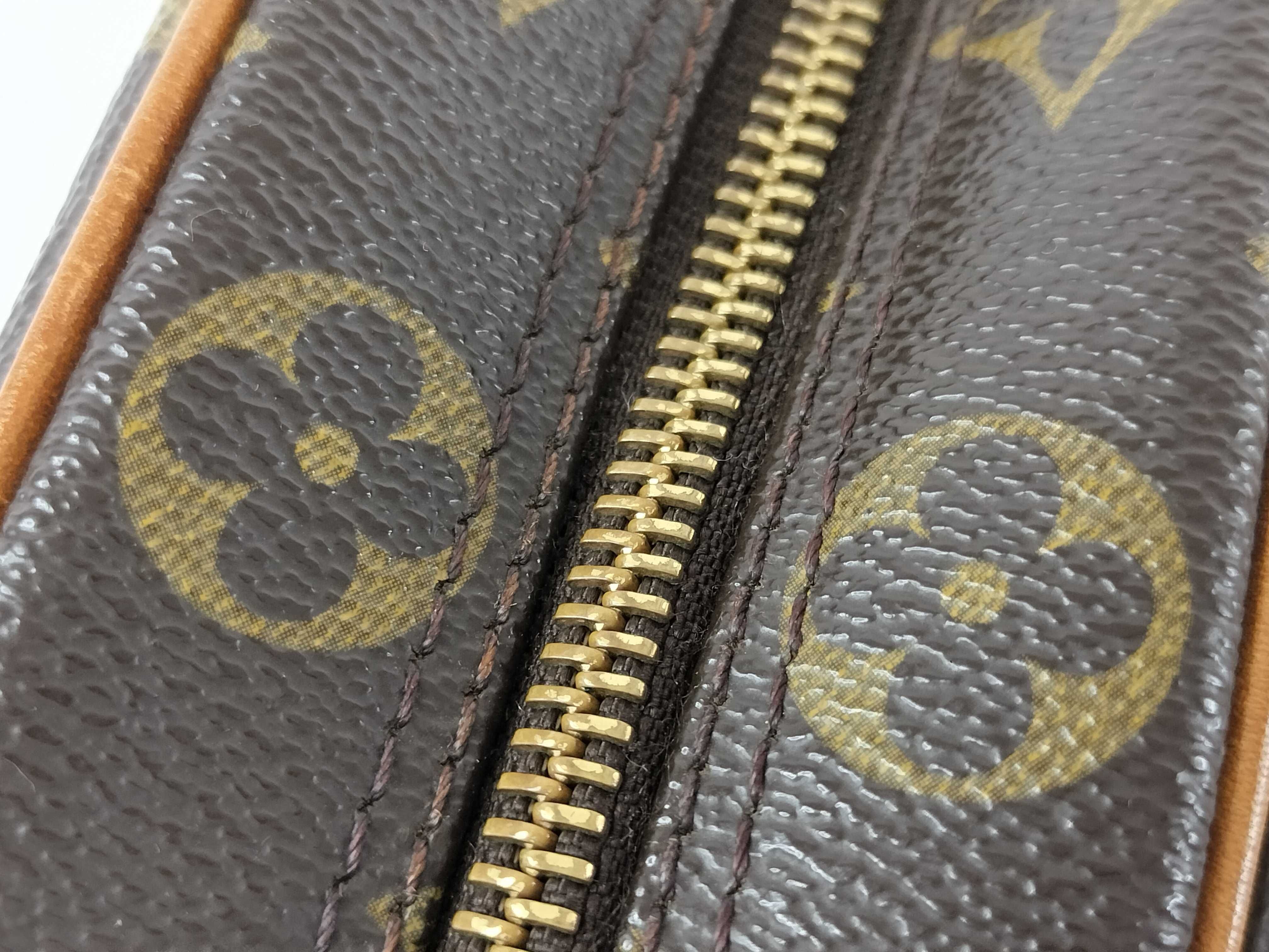 【水曜終了】(10229_0390)LOUIS VUITTON モノグラム M51221 ブロワ ショルダーバッグ