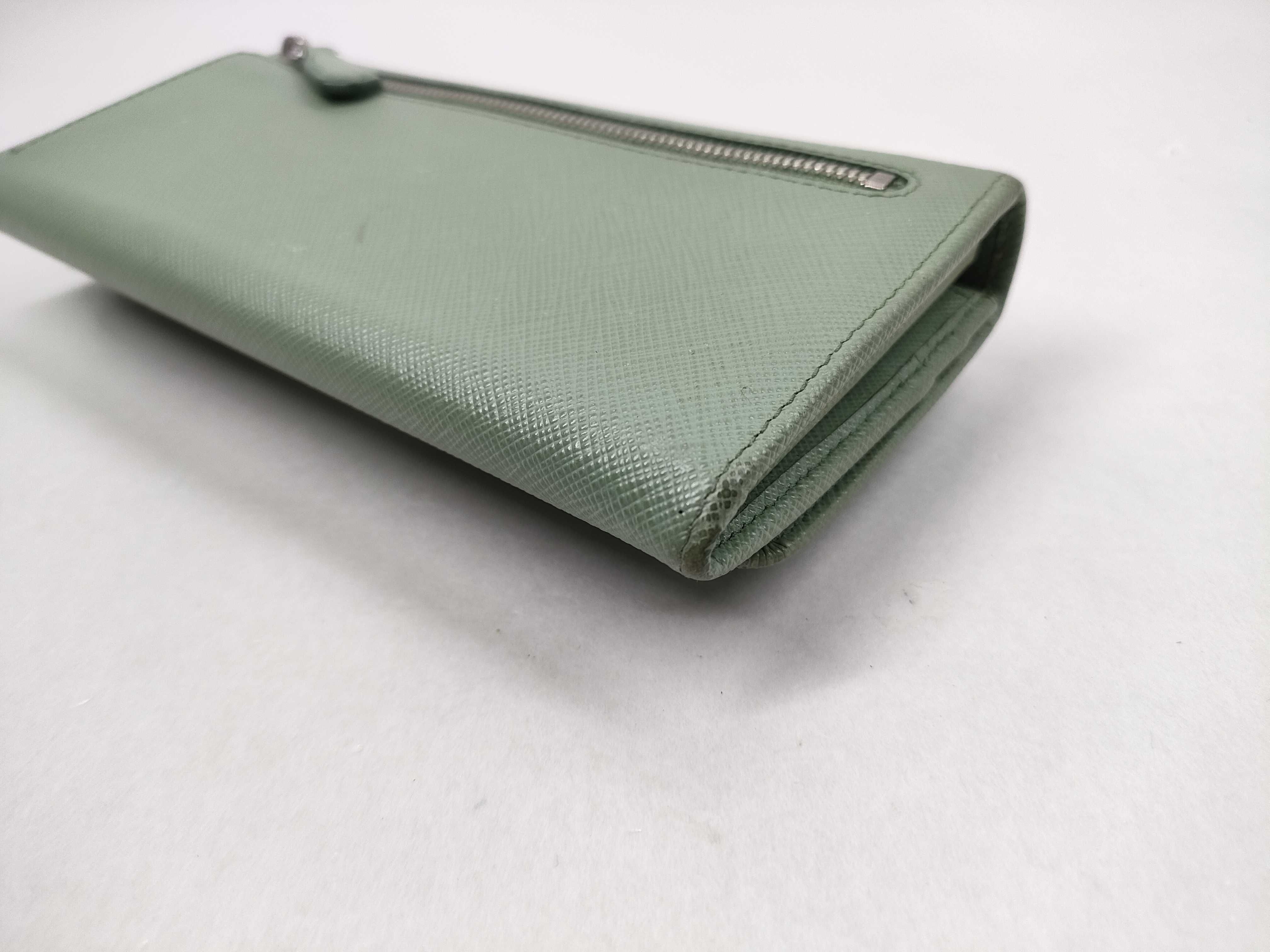 【水曜終了】(10230_0253)PRADA サフィアーノ/フィオッコ/ロングウォレット/ライトグリーン 財布