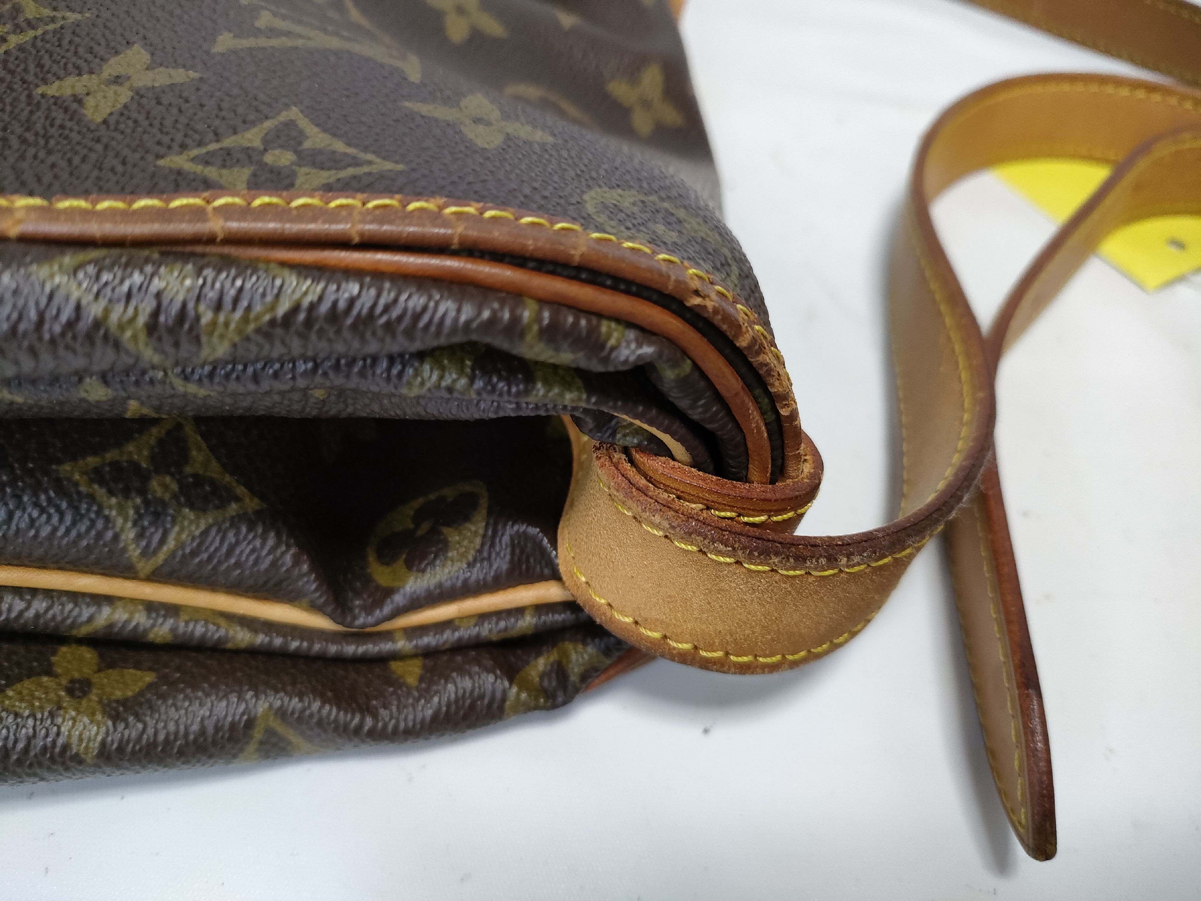 【水曜終了】(10229_0118)LOUIS VUITTON モノグラム M42254 ソミュール35 ショルダーバッグ