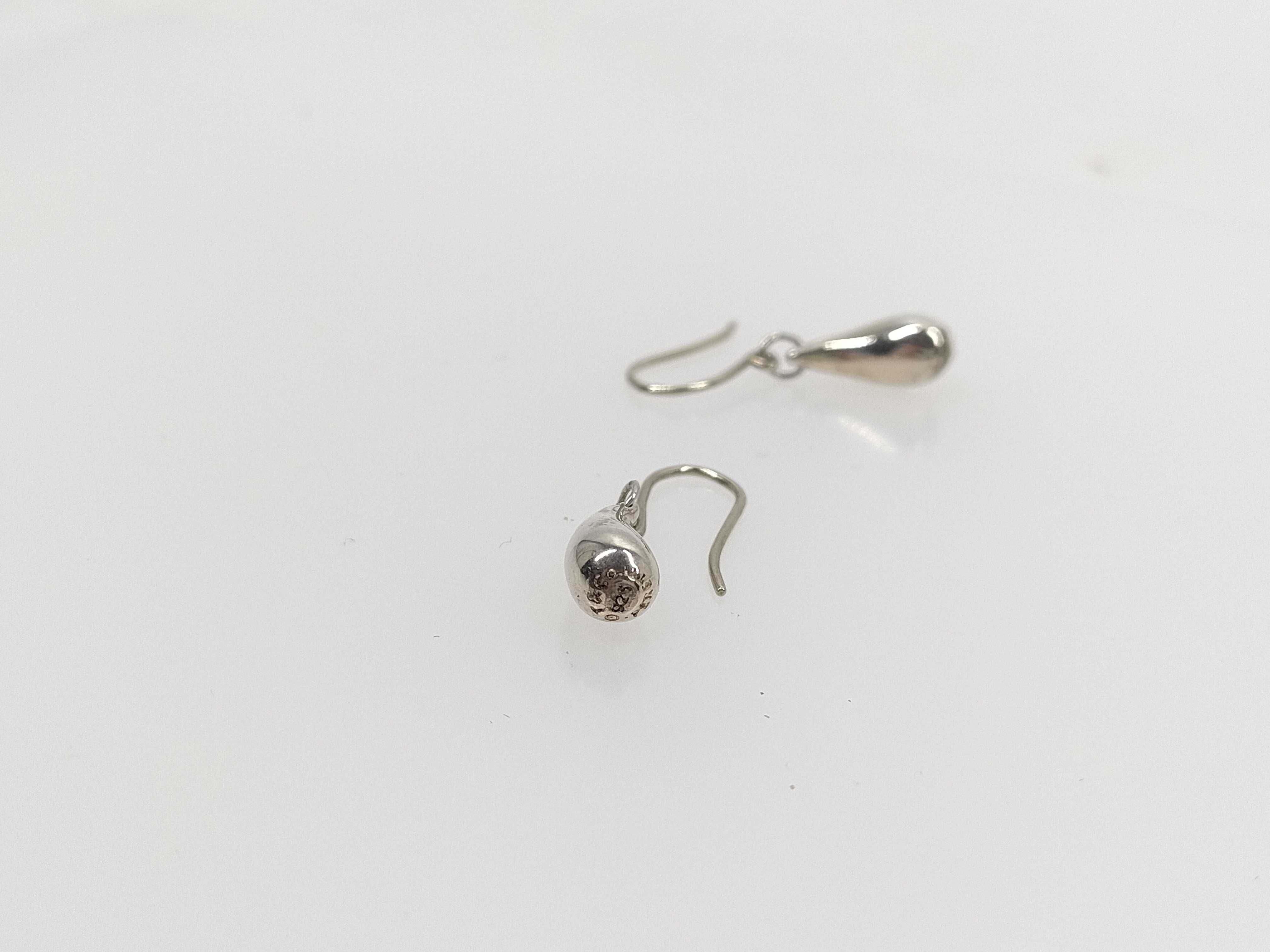【水曜終了】(10221_0460)Tiffany&Co. ティアドロップ ドロップ ピアス ピアス
