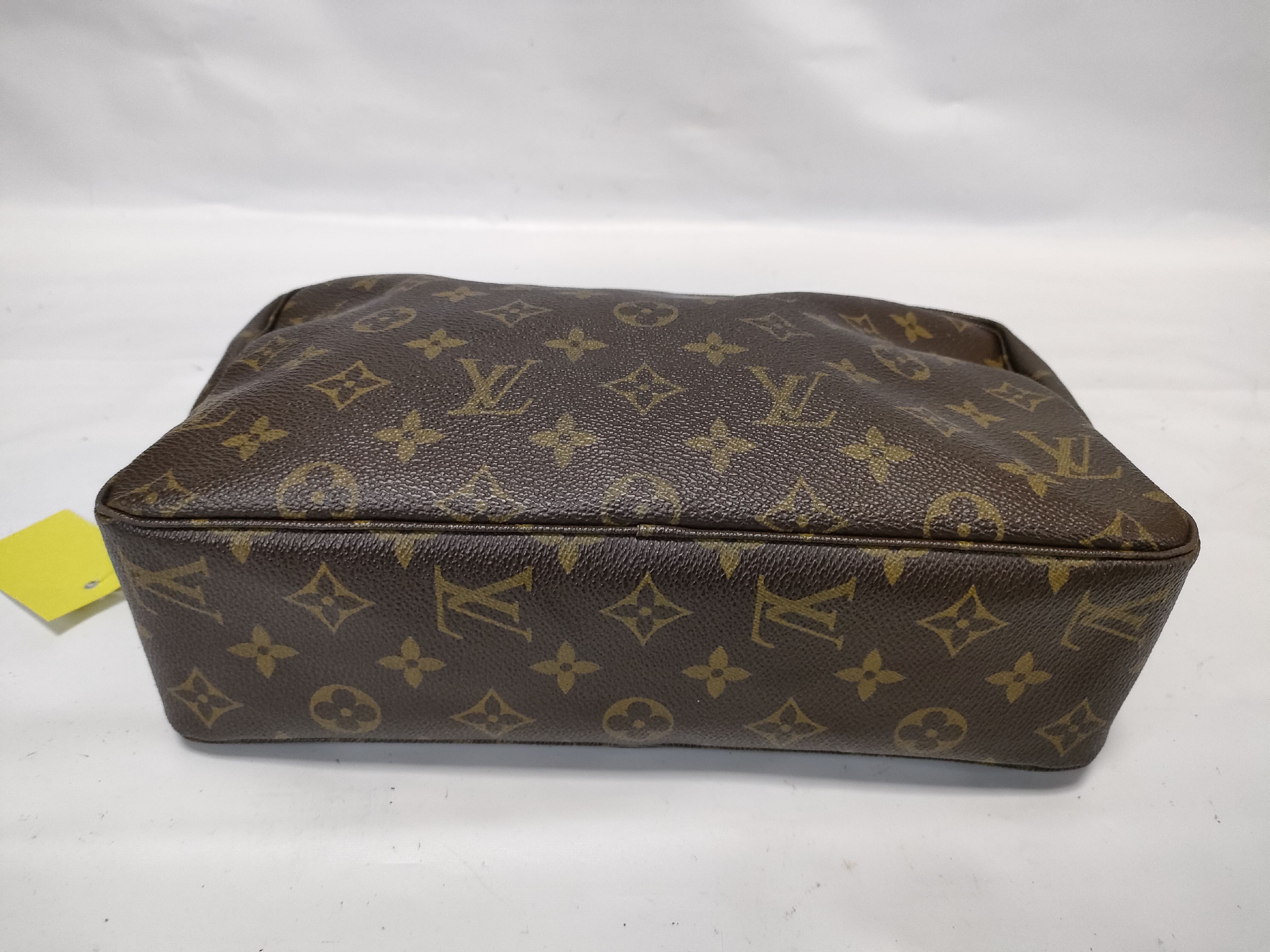 【水曜終了】(10229_0130)LOUIS VUITTON モノグラム トゥルーストワレット28 セカンドバッグ