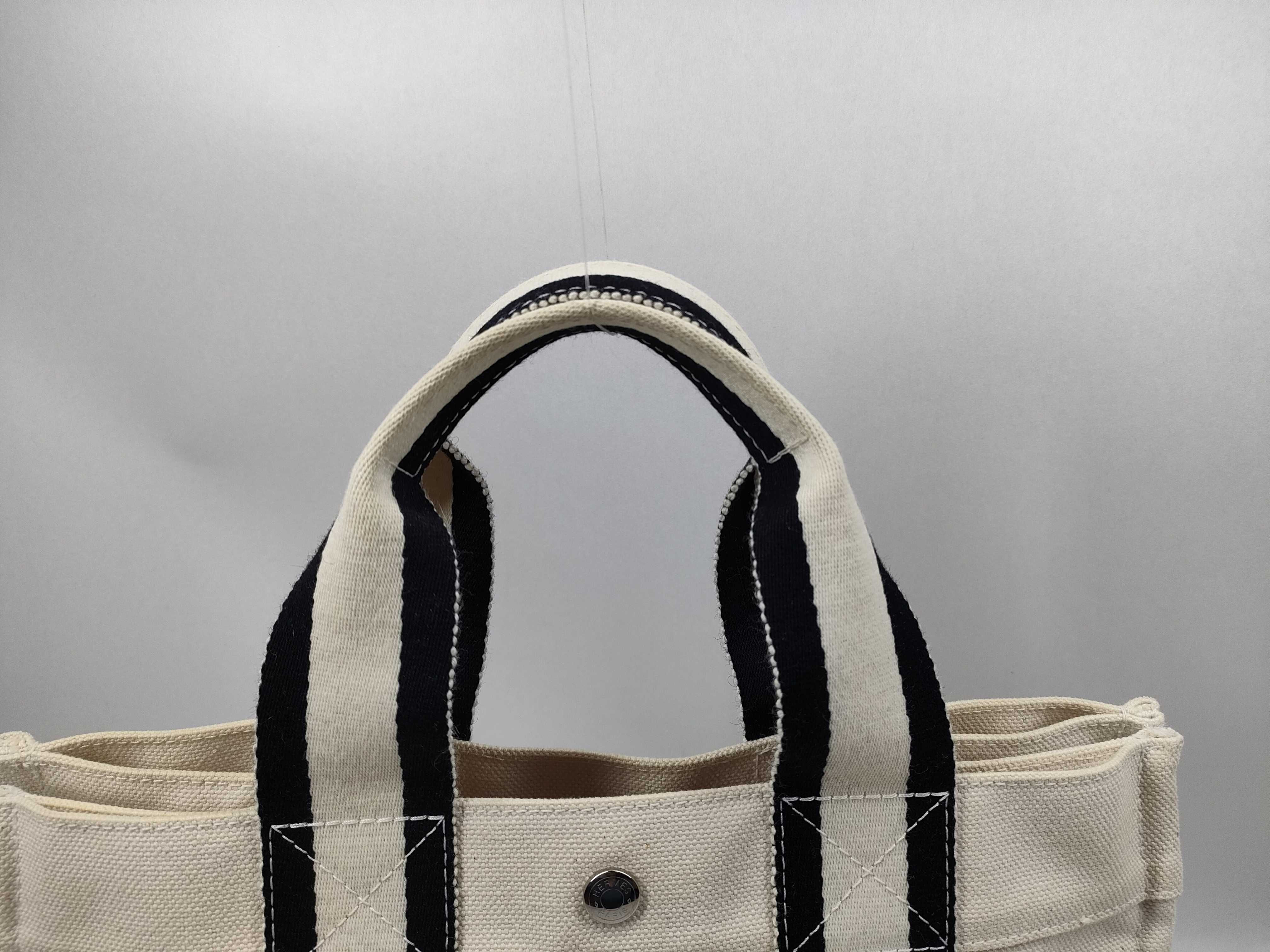 【水曜終了】(10227_0010)HERMES ボラボラ PM ホワイト×ブラック トートバッグ