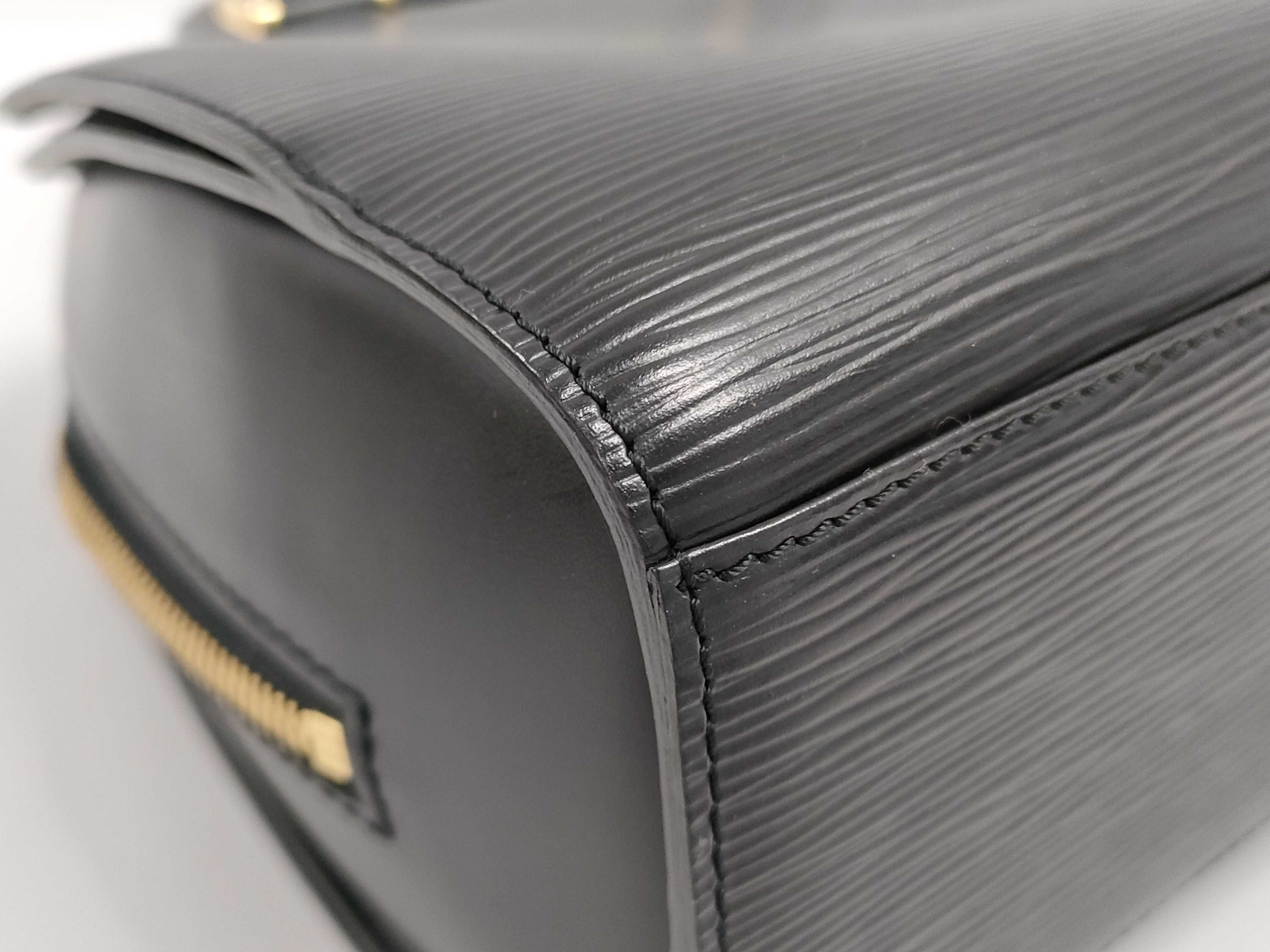 【水曜終了】(10229_0285)LOUIS VUITTON エピ ポンヌフ ハンドバッグ