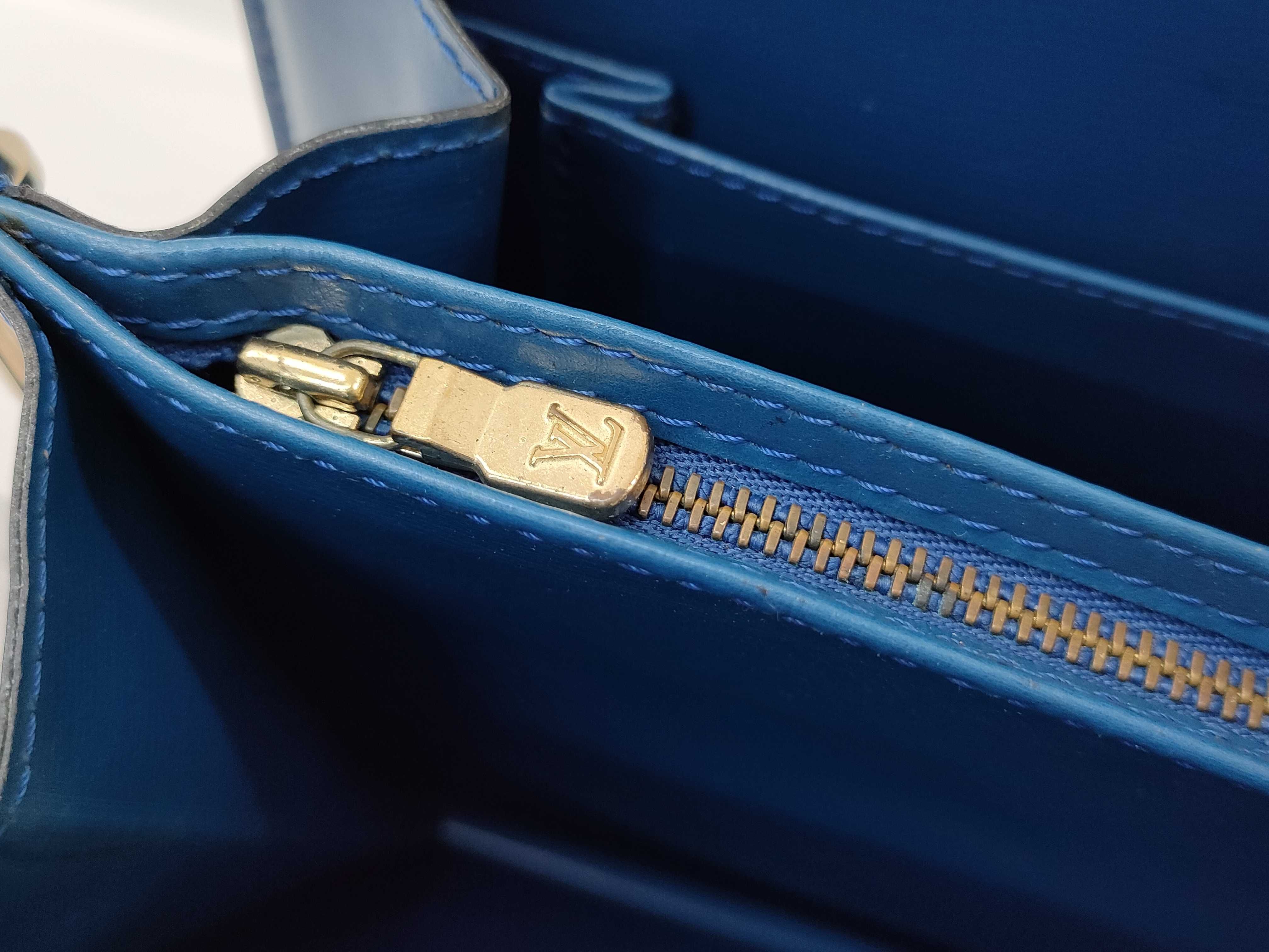 【水曜終了】(10229_0286)LOUIS VUITTON エピ カプチン ショルダーバッグ