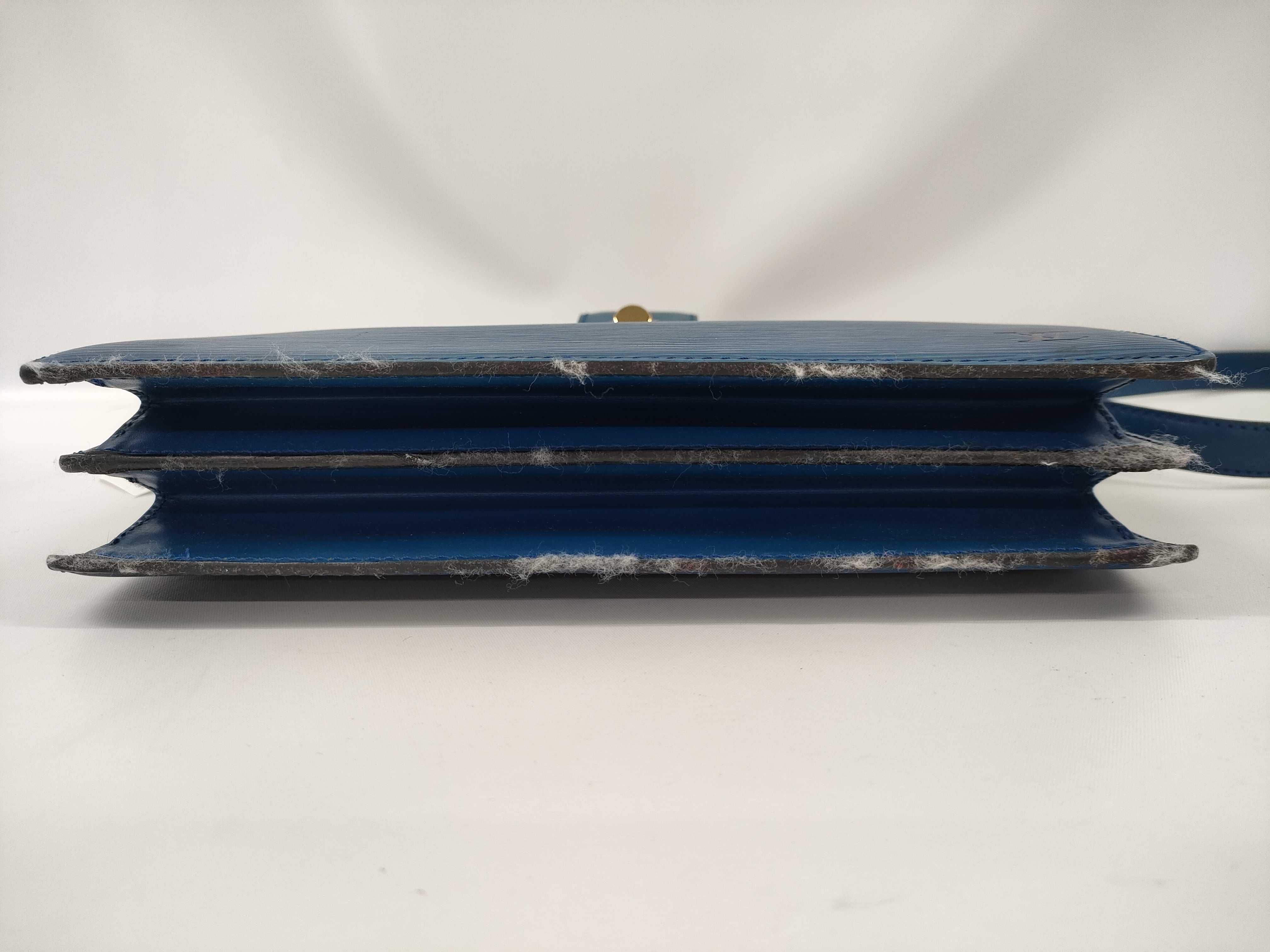 【水曜終了】(10229_0286)LOUIS VUITTON エピ カプチン ショルダーバッグ