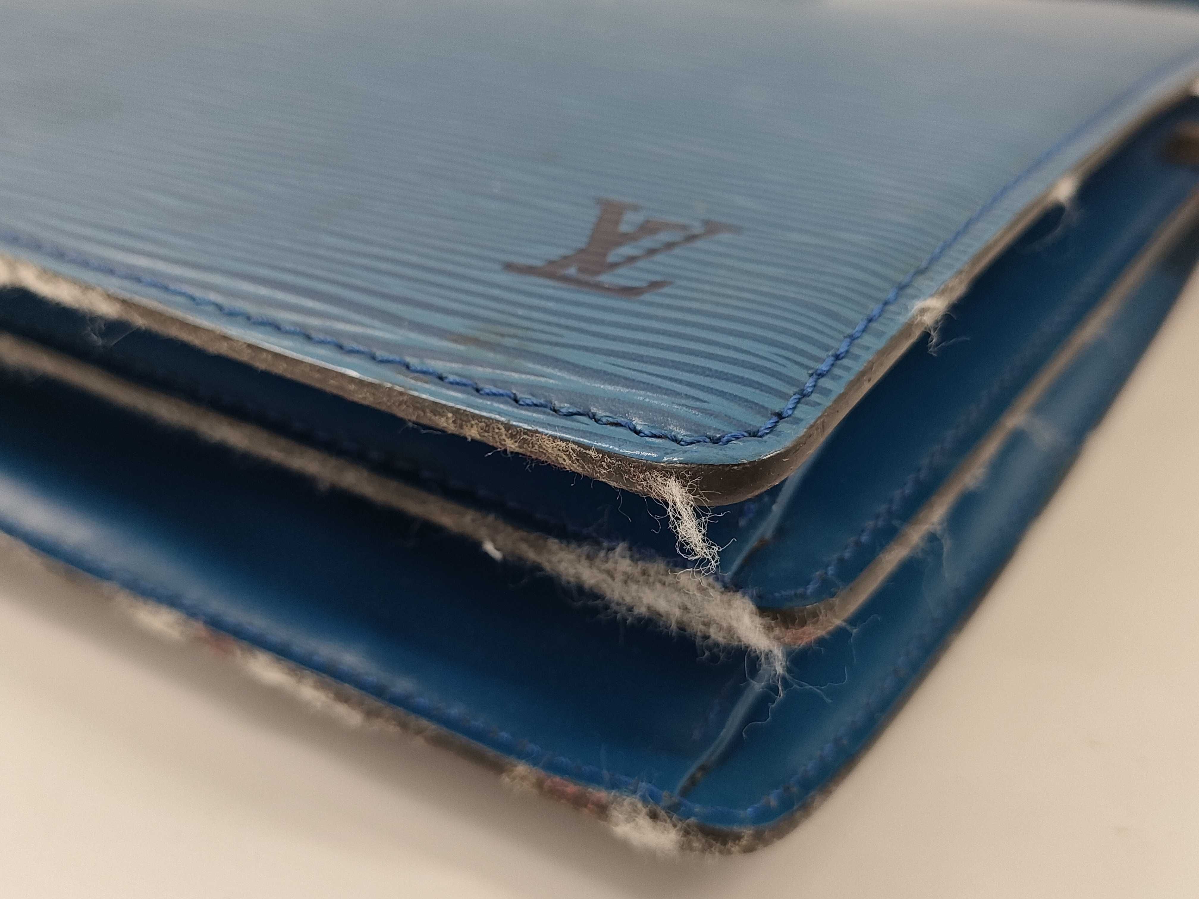 【水曜終了】(10229_0286)LOUIS VUITTON エピ カプチン ショルダーバッグ
