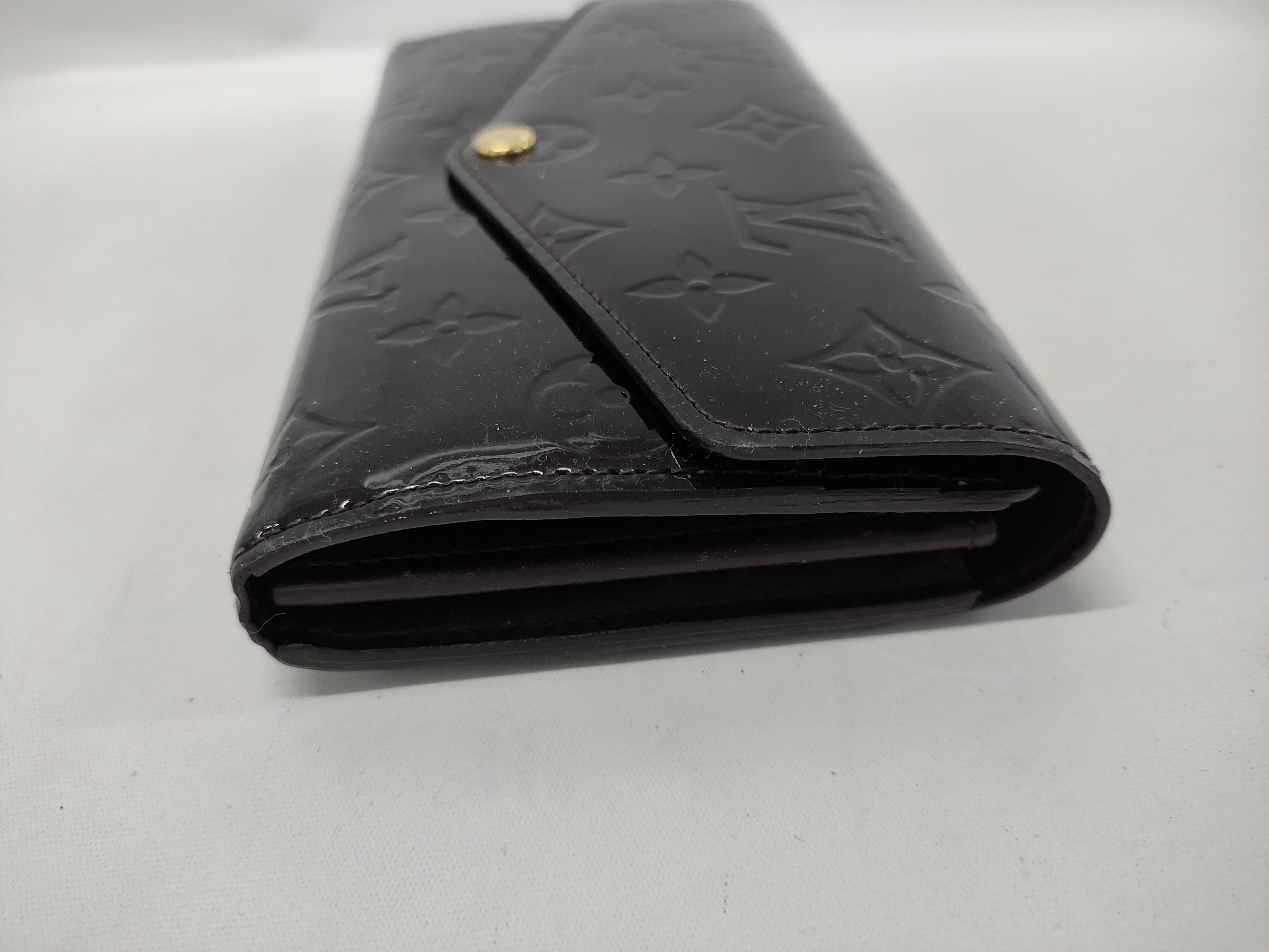 【水曜終了】(10229_0323)LOUIS VUITTON ヴェルニ ポルトフォイユサラ ネーム入り 財布