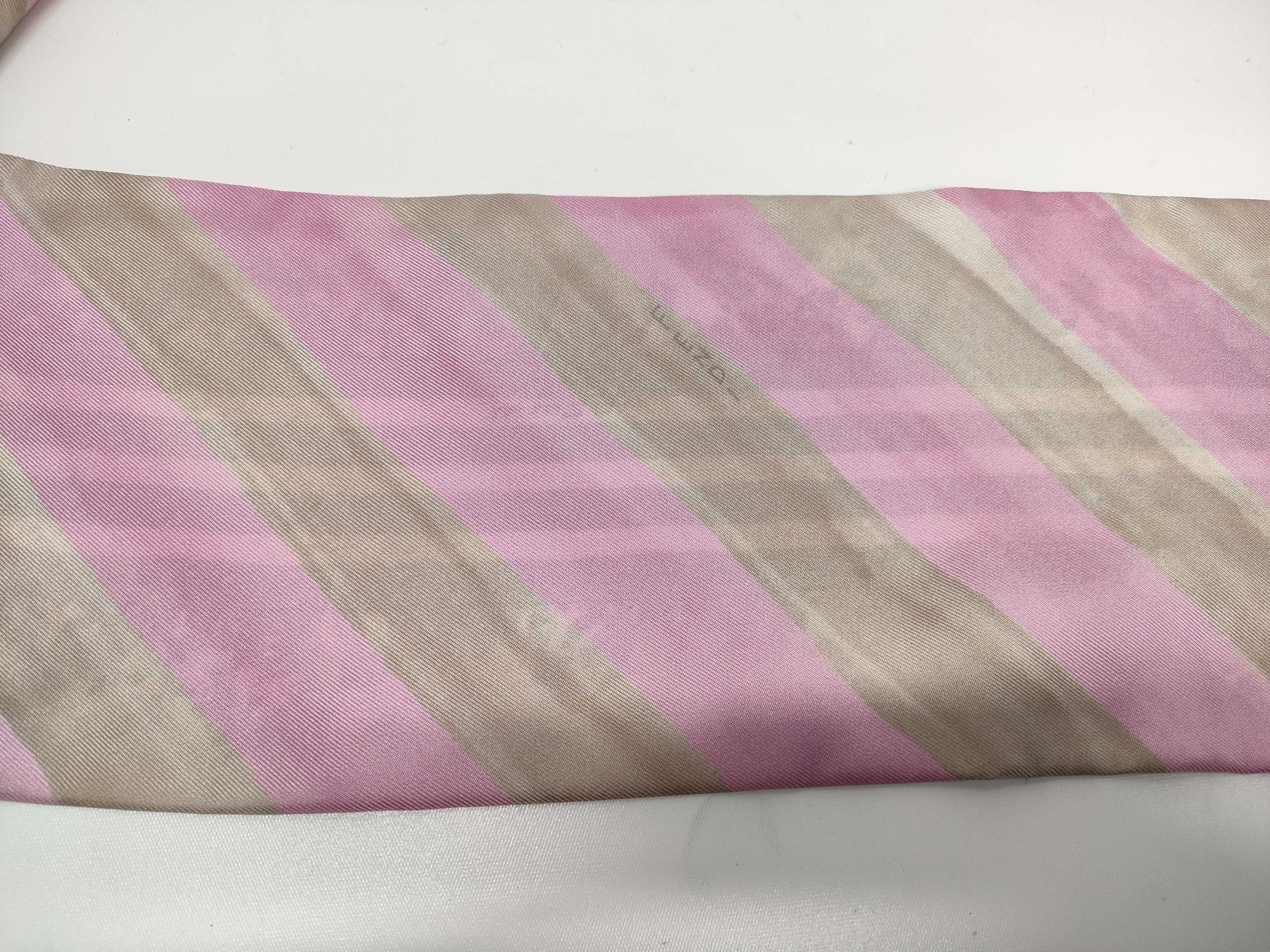 【水曜終了】(10221_0258)FENDI ツイリー その他小物