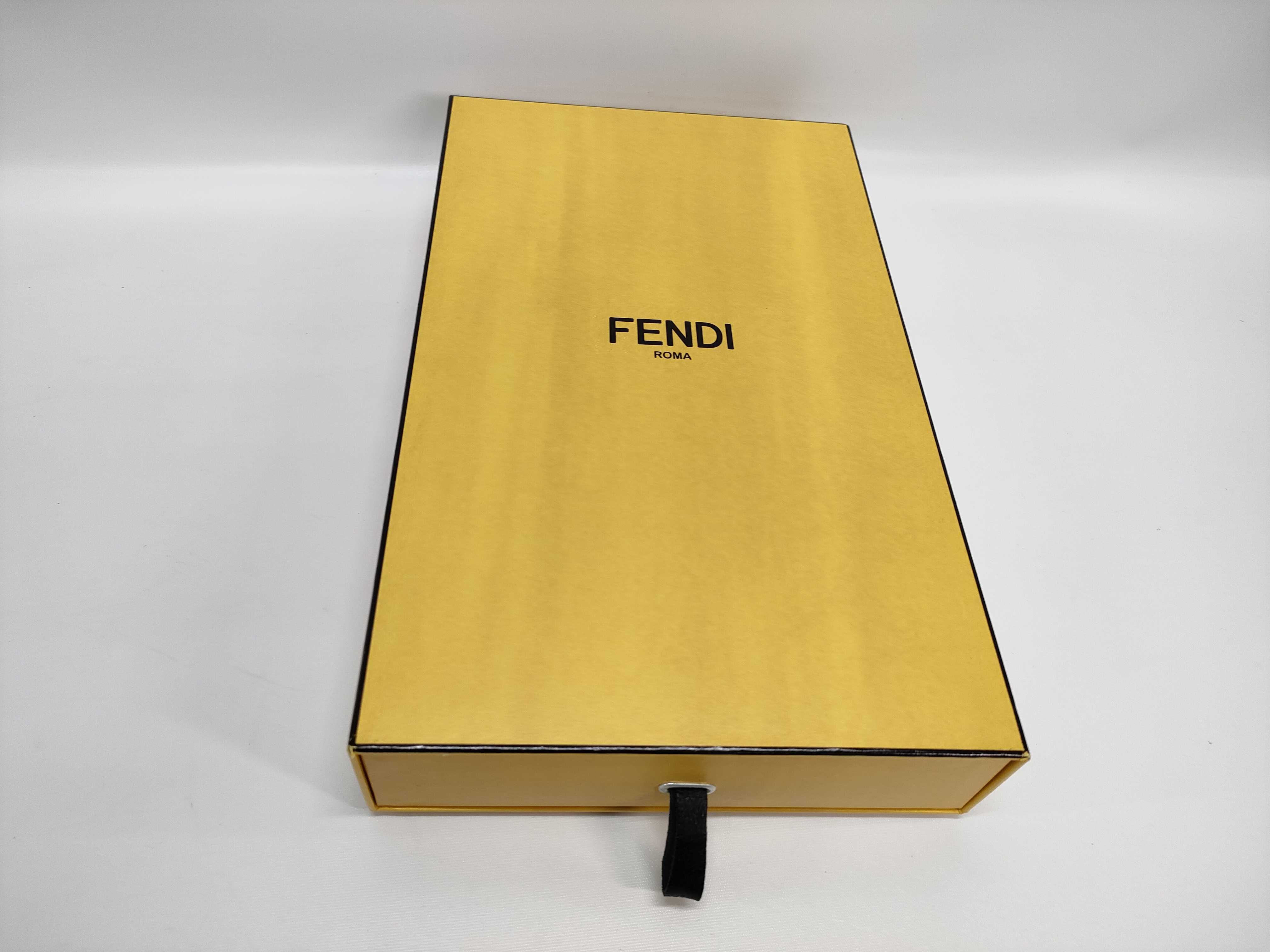 【水曜終了】(10221_0258)FENDI ツイリー その他小物