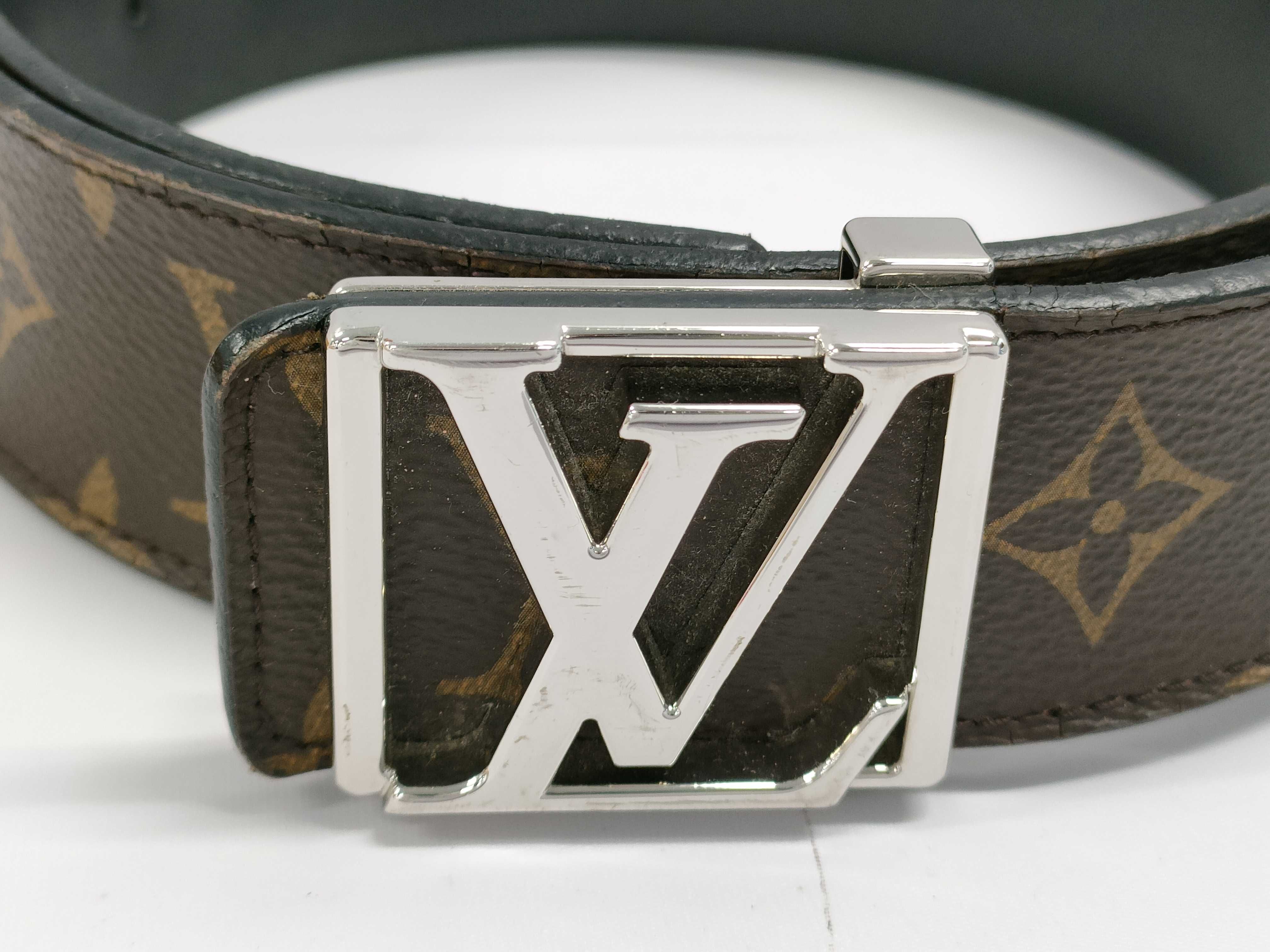 【水曜終了】(10229_0444)LOUIS VUITTON サンチュール・LV イニシャル 40MM リバーシブル ベルト