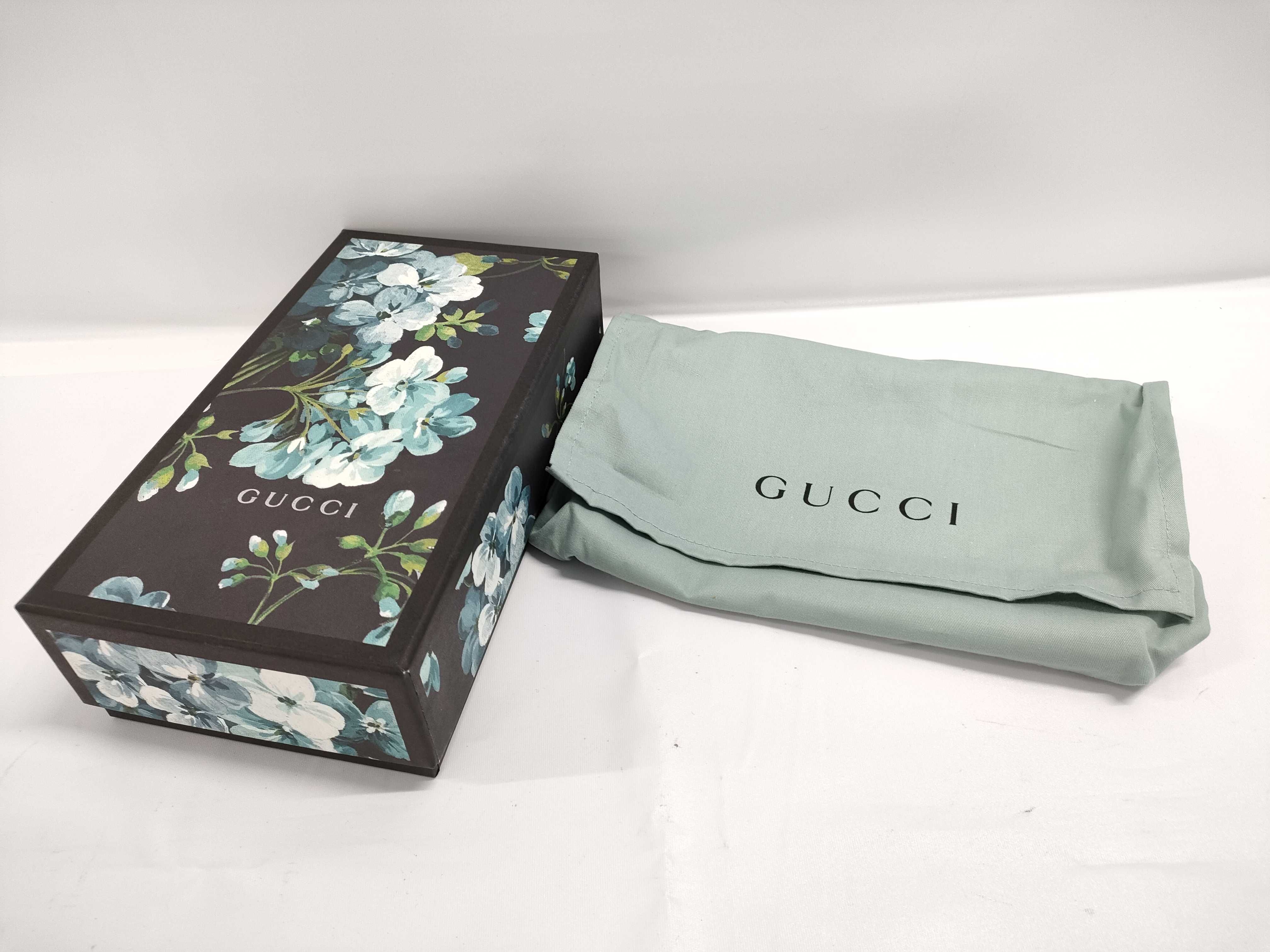 【水曜終了】(10221_0006)GUCCI スプリーム 404070 財布