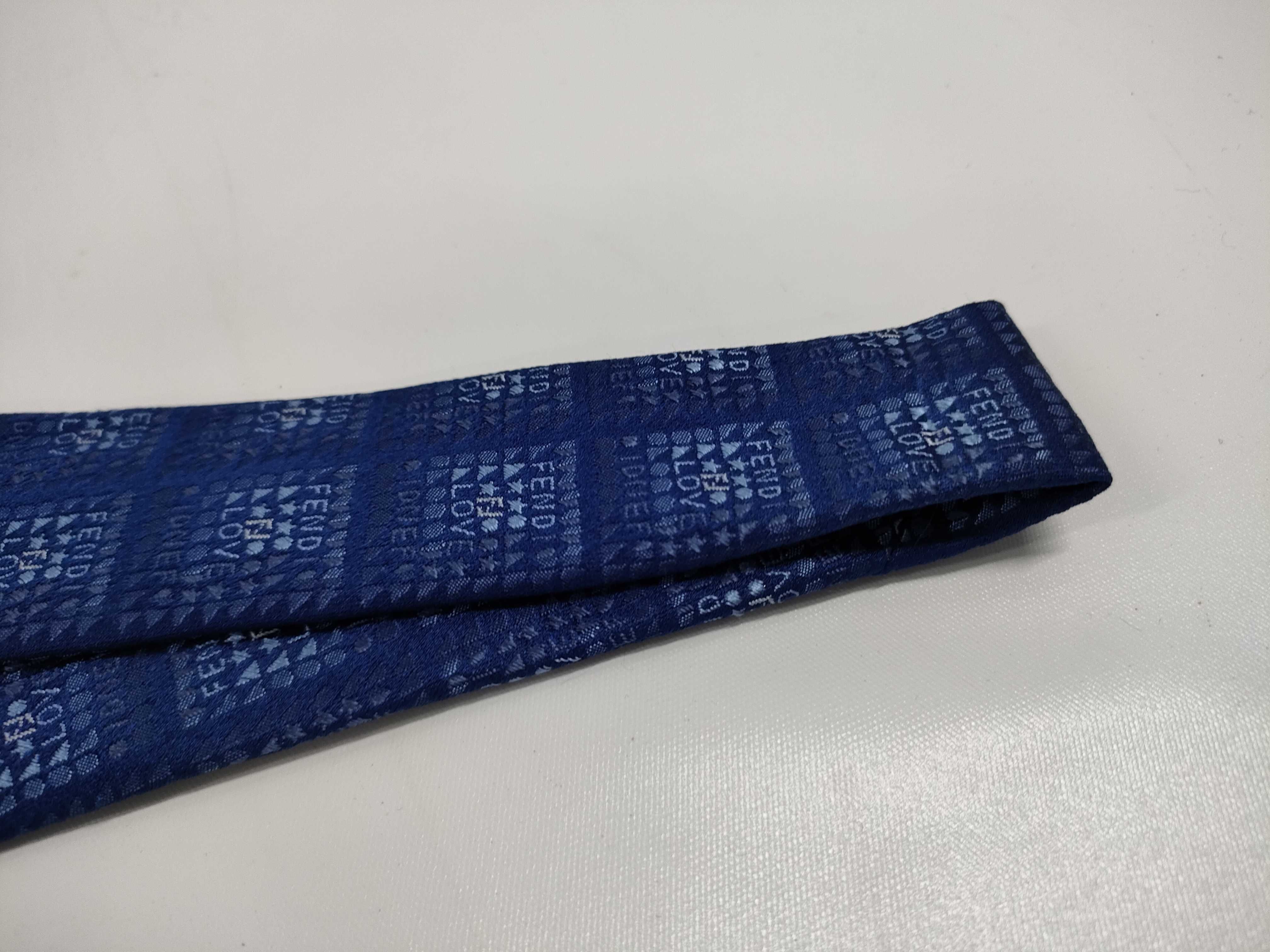 【水曜終了】(10221_0253)FENDI ロゴネクタイ その他小物