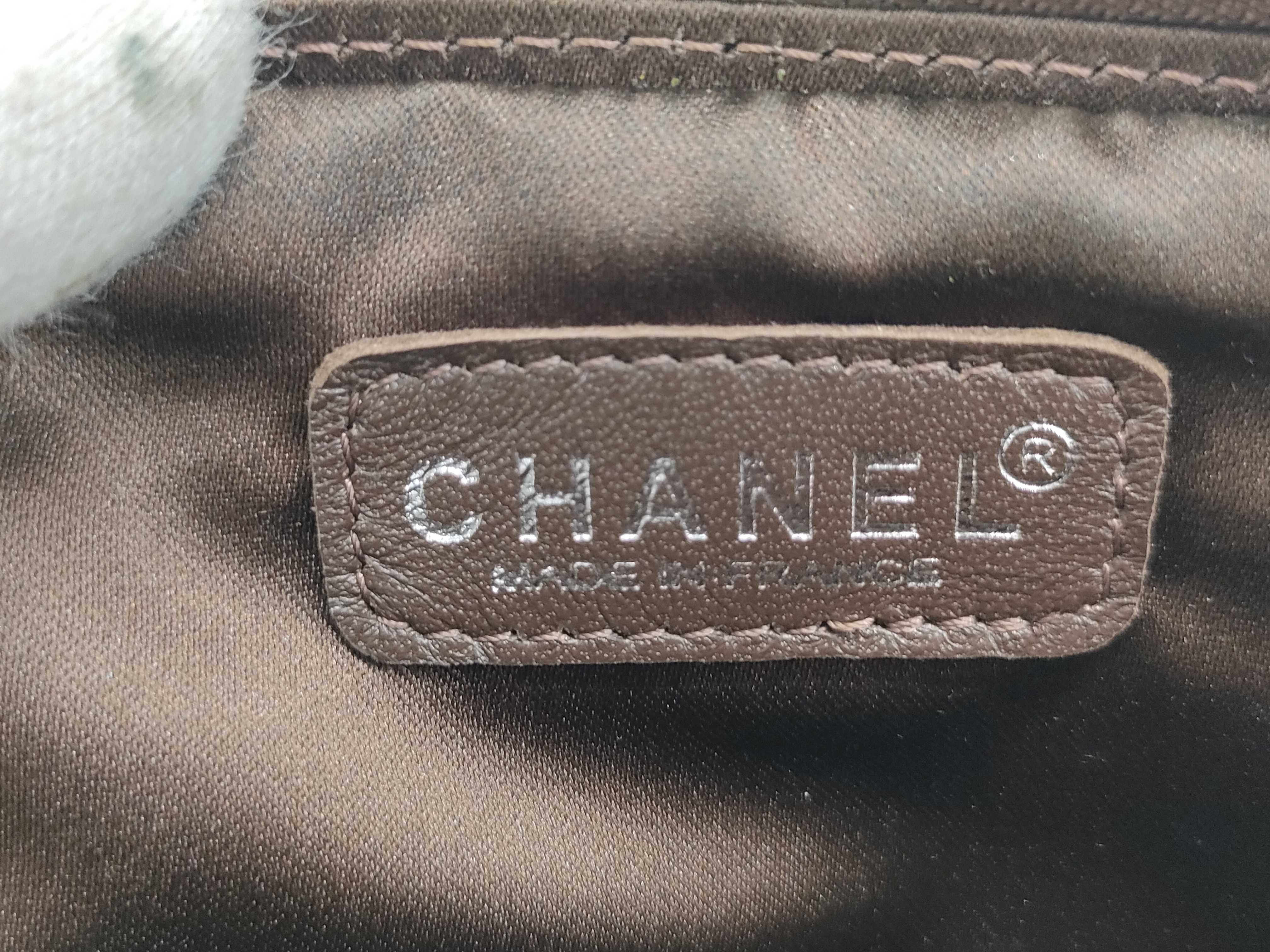 【水曜終了】(10228_0075)CHANEL ニュートラベルライン キーリング付きポーチ 7番台 カード有 ポーチ