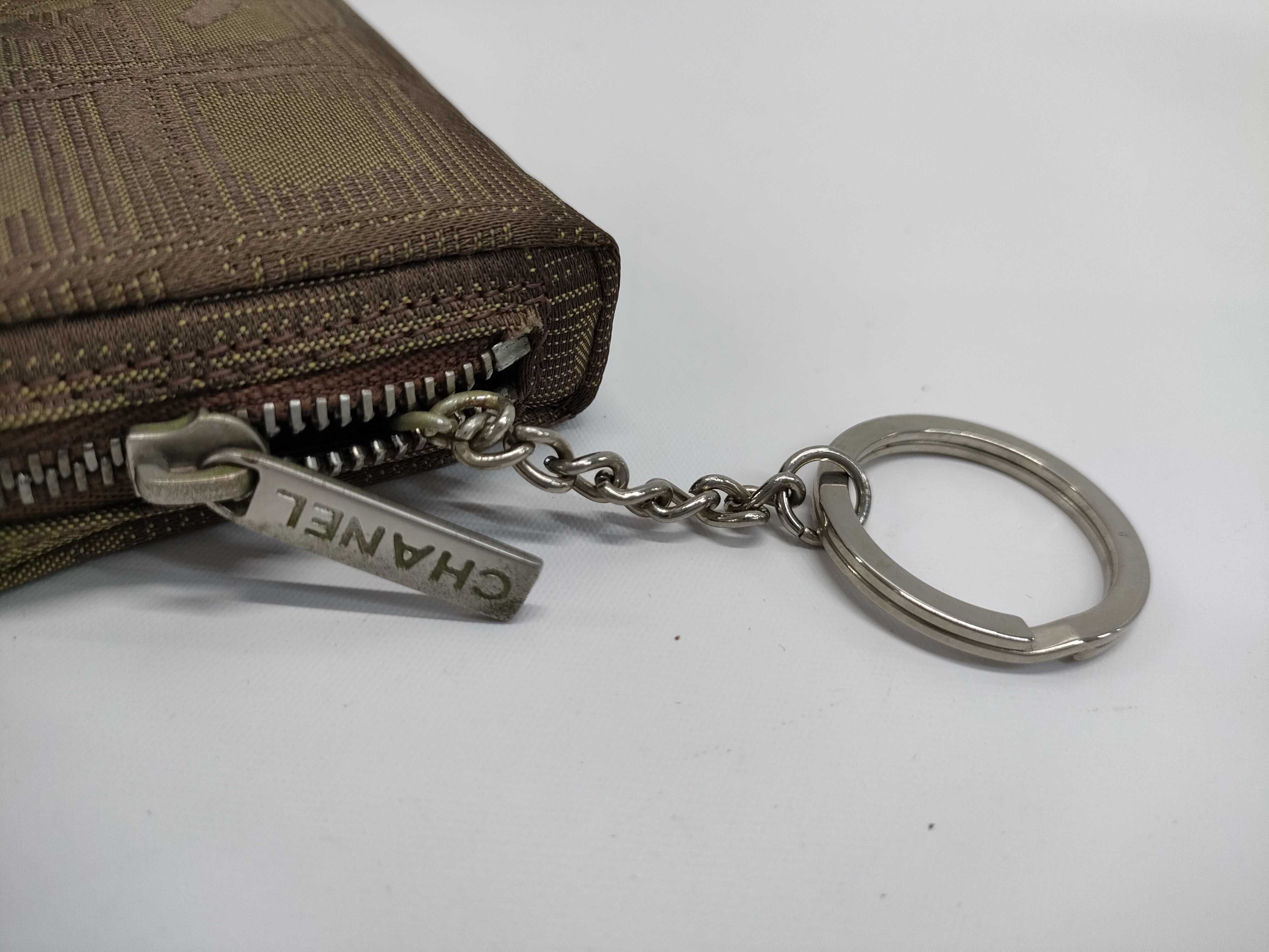 【水曜終了】(10228_0075)CHANEL ニュートラベルライン キーリング付きポーチ 7番台 カード有 ポーチ