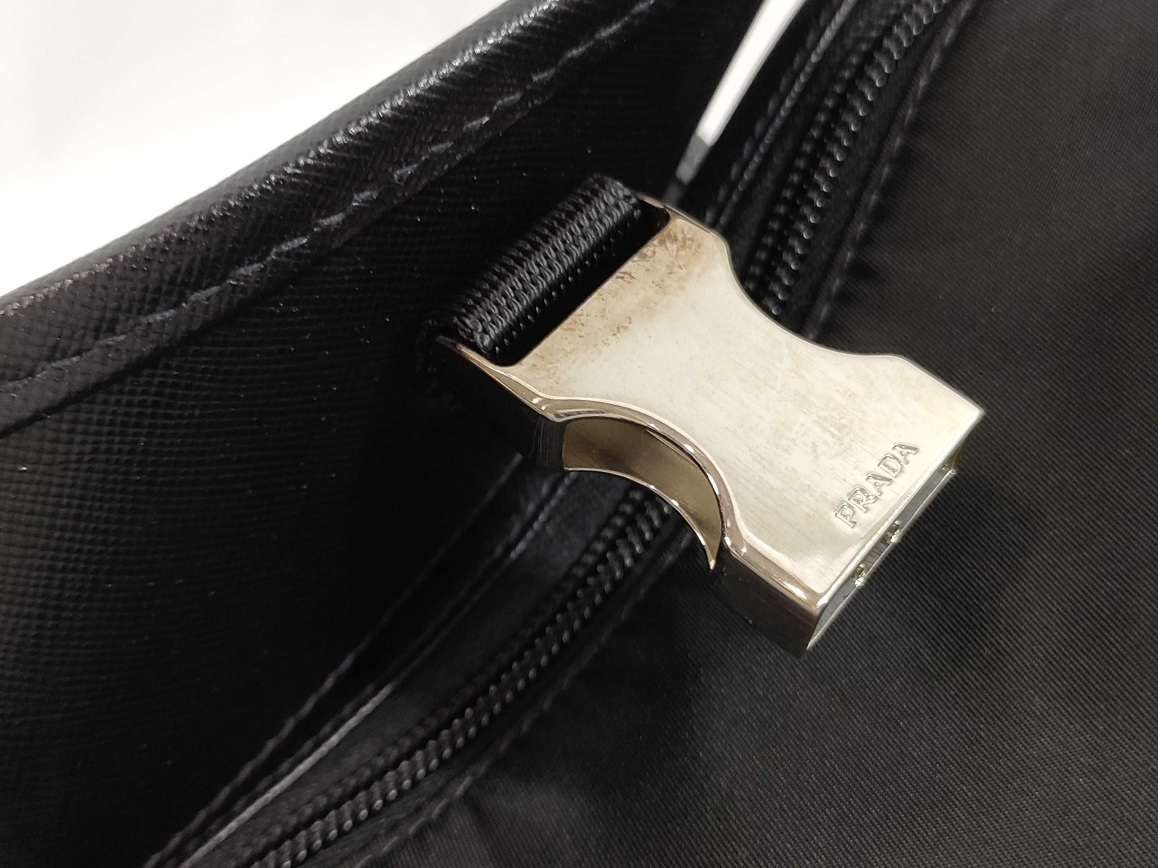 【水曜終了】(10230_0311)PRADA レザー チェーン ウォレット 財布