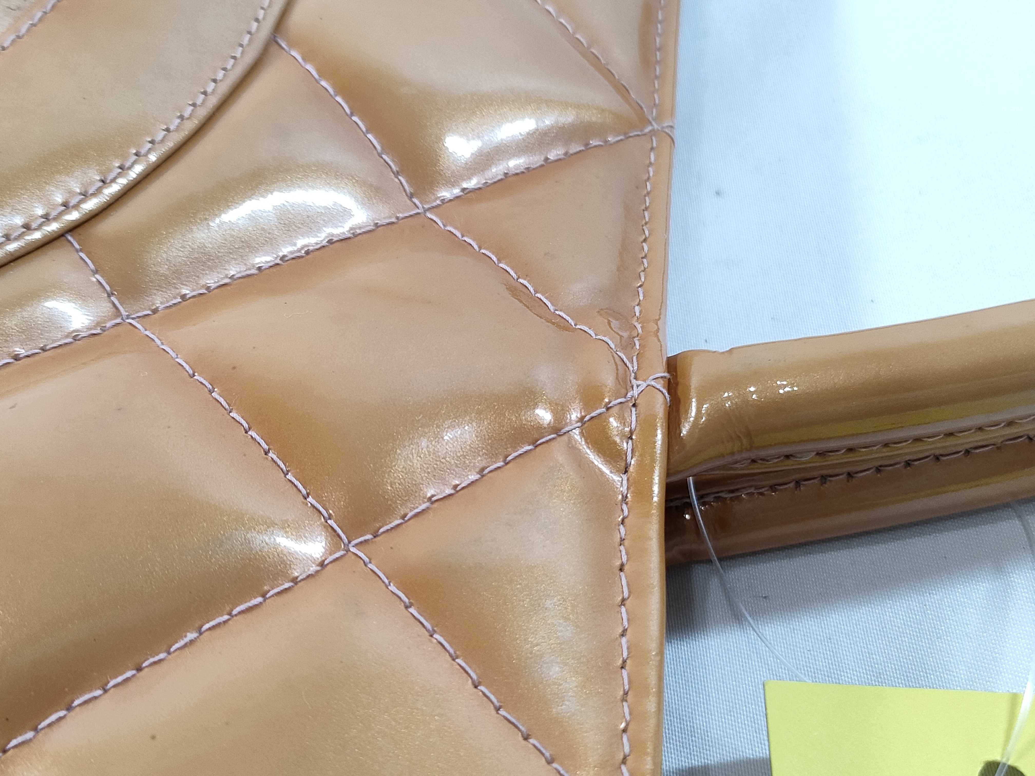 【水曜終了】(10228_0019)CHANEL エナメル 復刻トート SV金具 ハンドバッグ