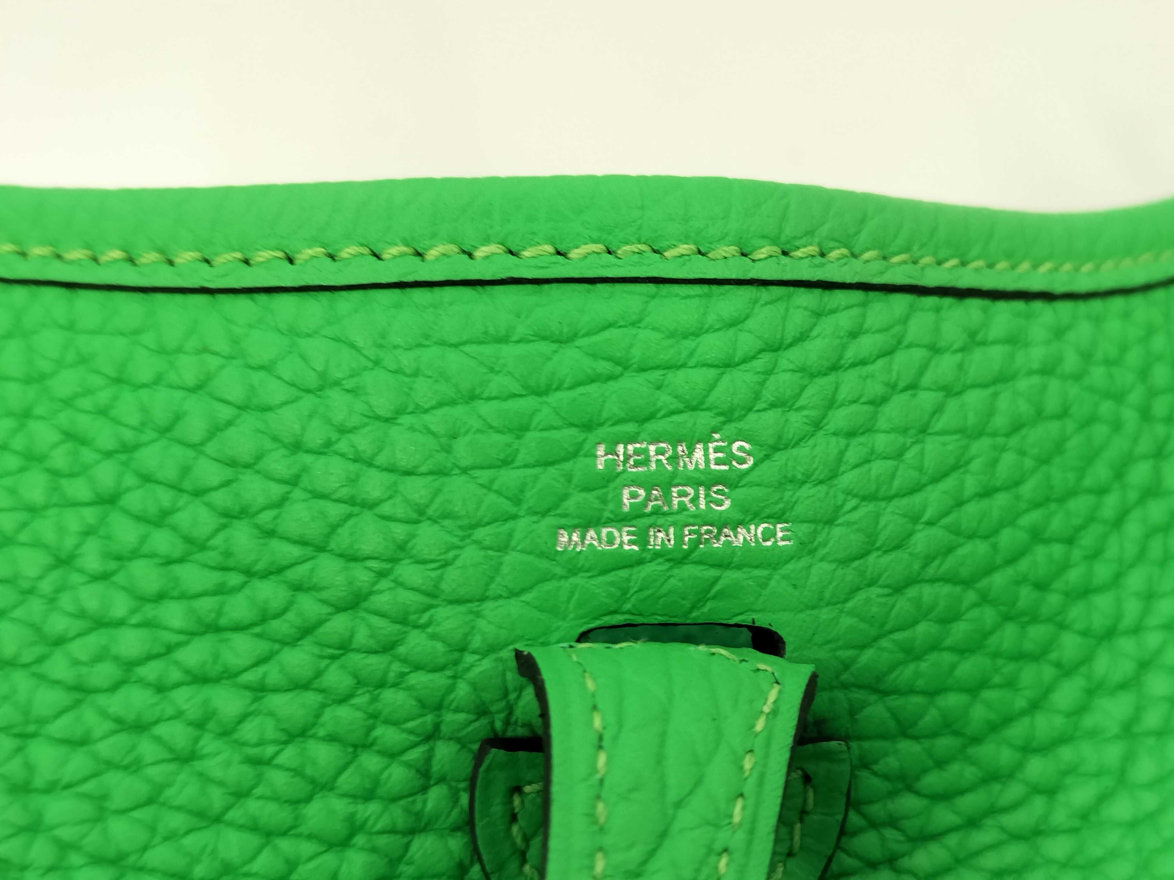 【水曜終了】(10216_0048)HERMES エブリンTPM B刻印 ヴェールコミック ショルダーバッグ