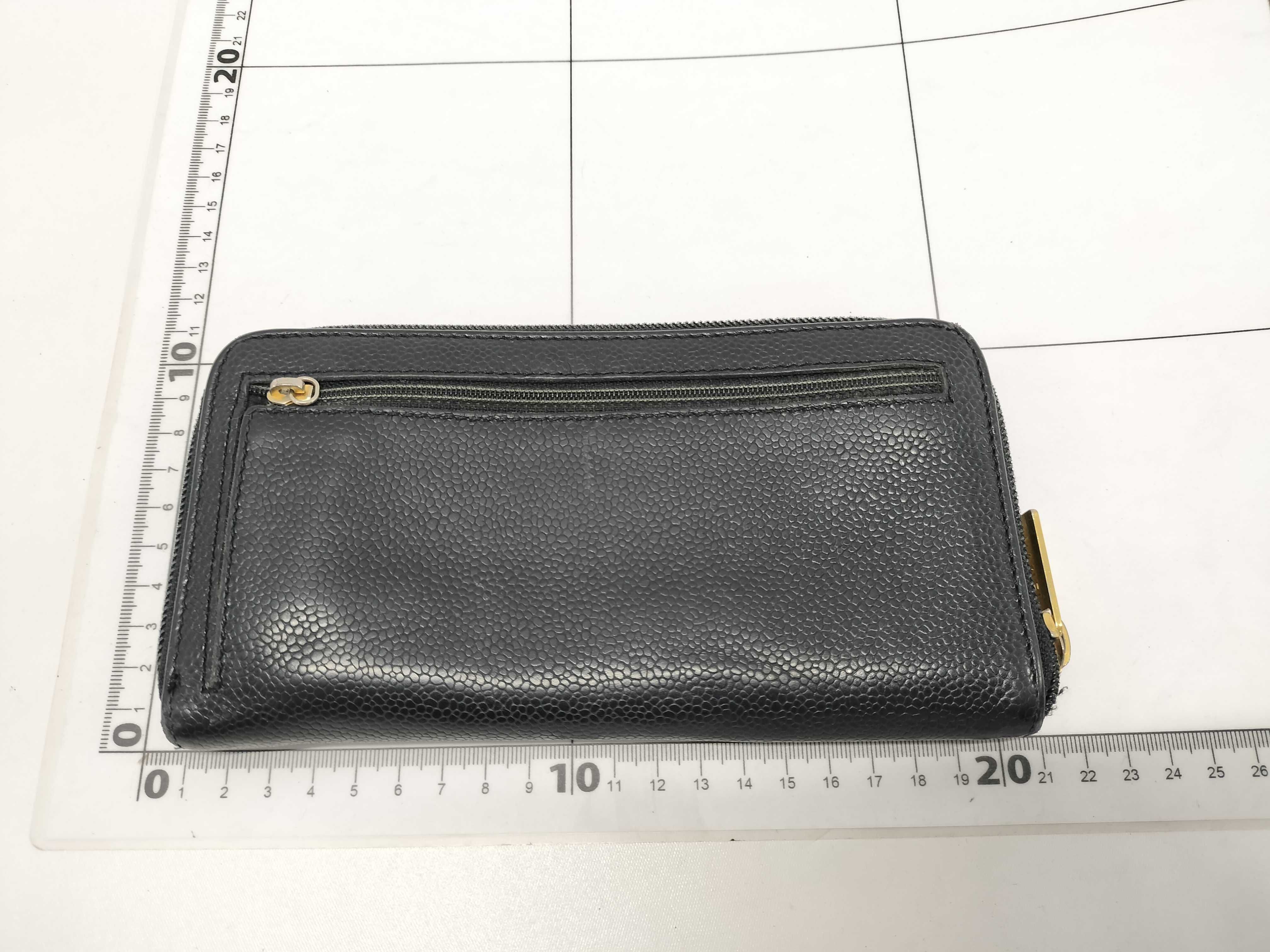 【水曜終了】(10228_0125)CHANEL キャビアスキン ラウンドジップ 長財布 チャック欠損 財布