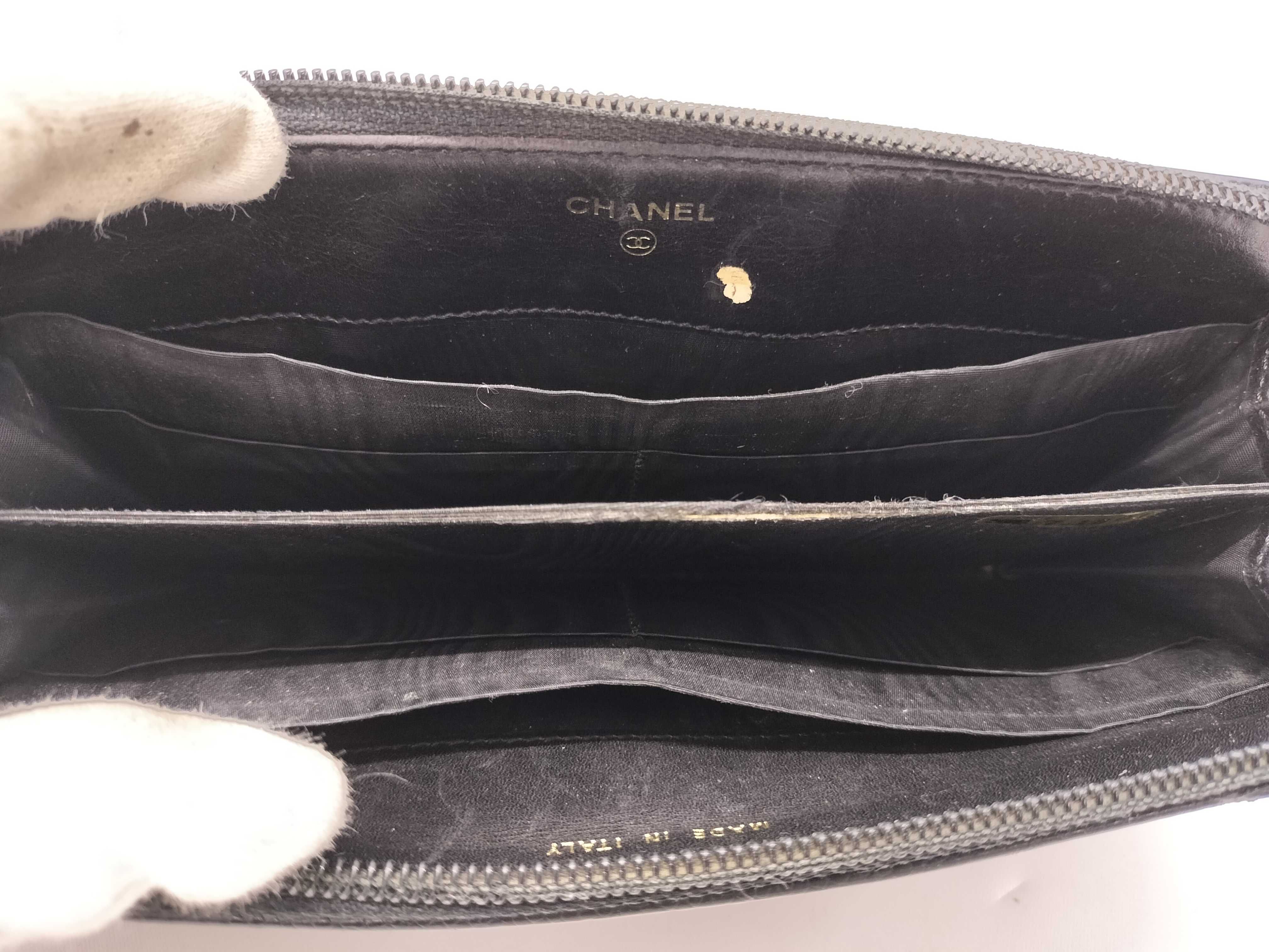 【水曜終了】(10228_0125)CHANEL キャビアスキン ラウンドジップ 長財布 チャック欠損 財布