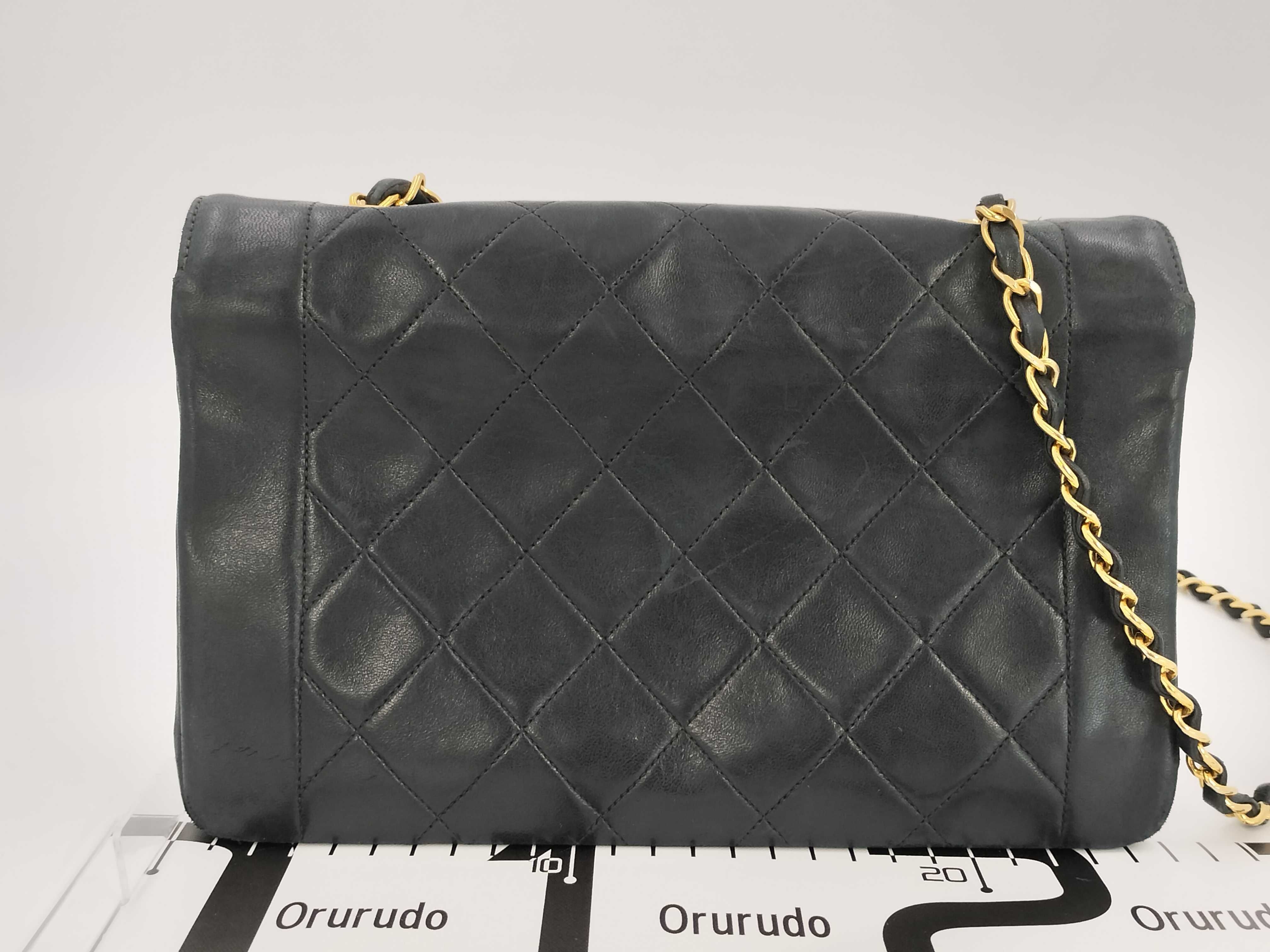 【水曜終了】(10217_0417)CHANEL ラムスキン ダイアナ ショルダーバッグ