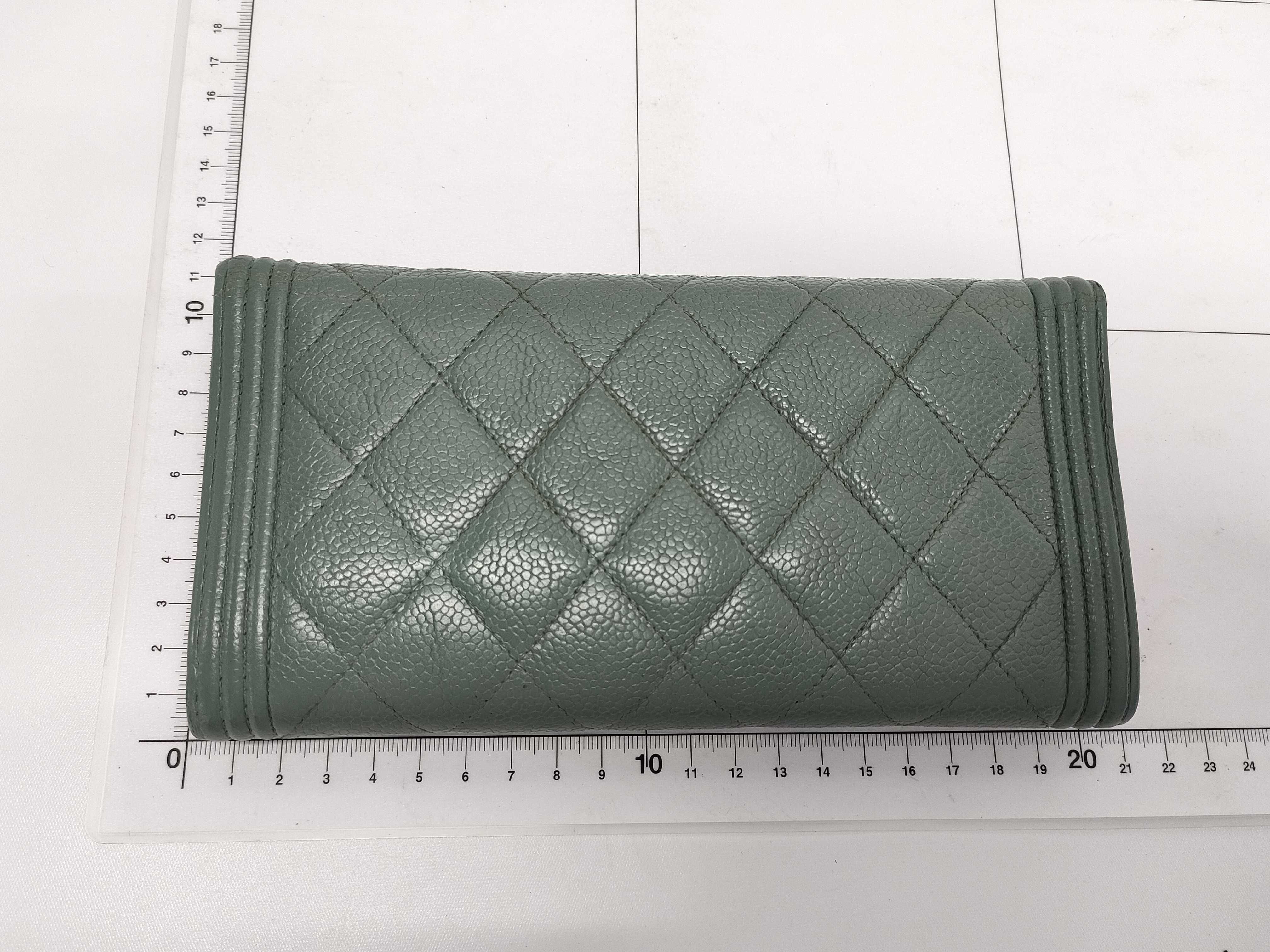 【水曜終了】(10228_0094)CHANEL ボーイシャネル 財布