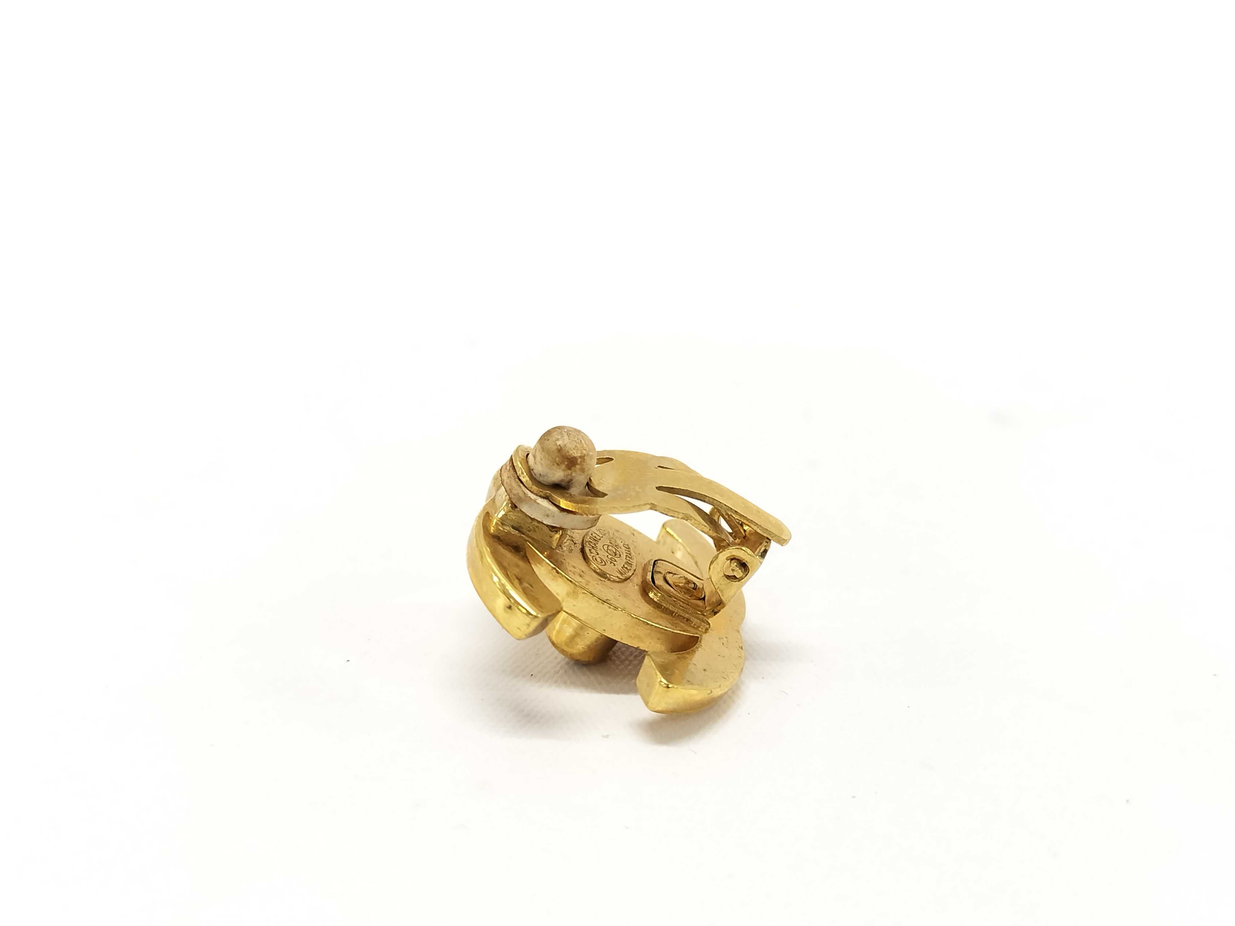 【水曜終了】(10228_0086)CHANEL 96A ターンロック 片方 イヤリング