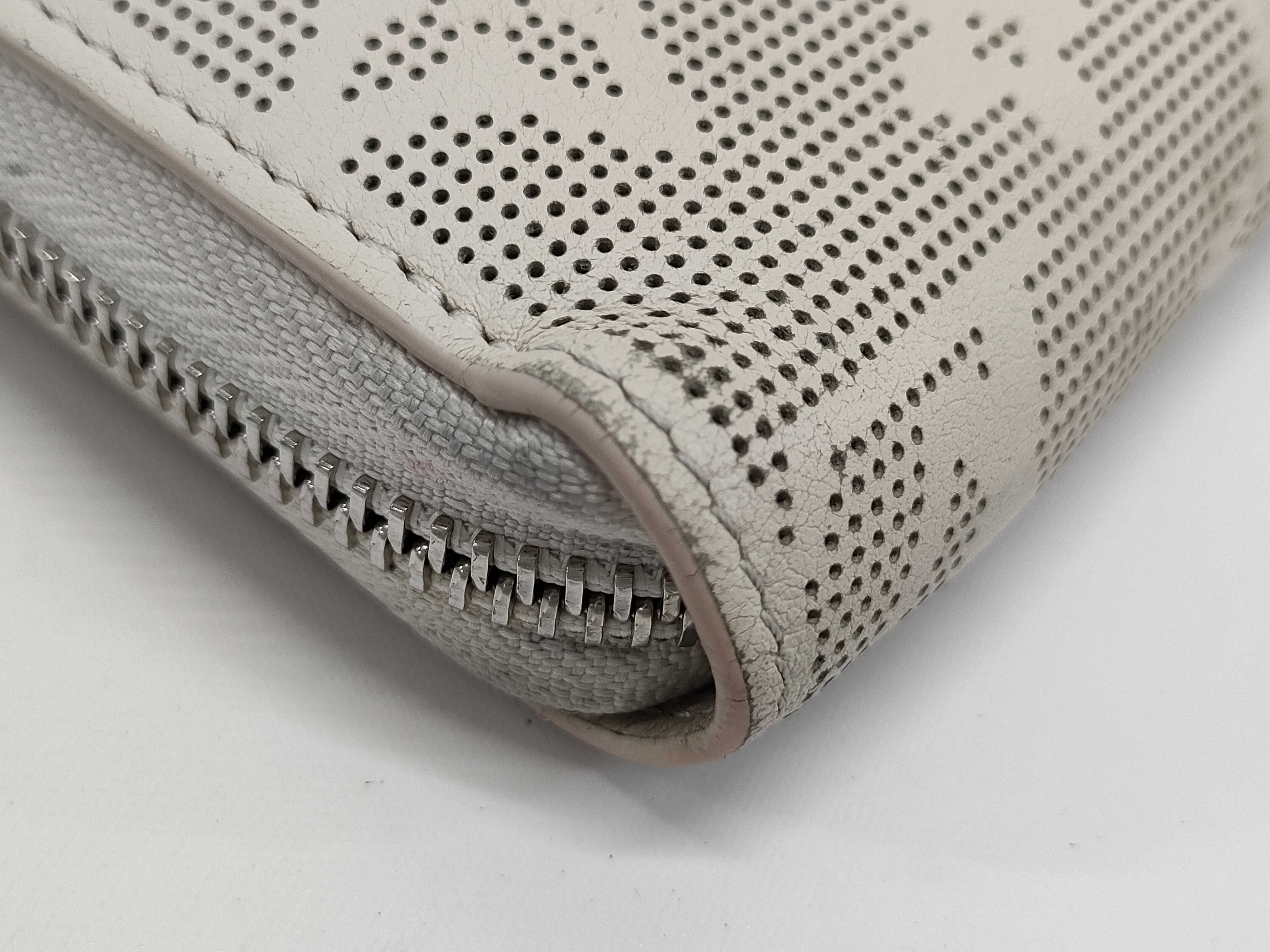 【水曜終了】(10229_0254)LOUIS VUITTON M83029 マヒナ・リバース 財布