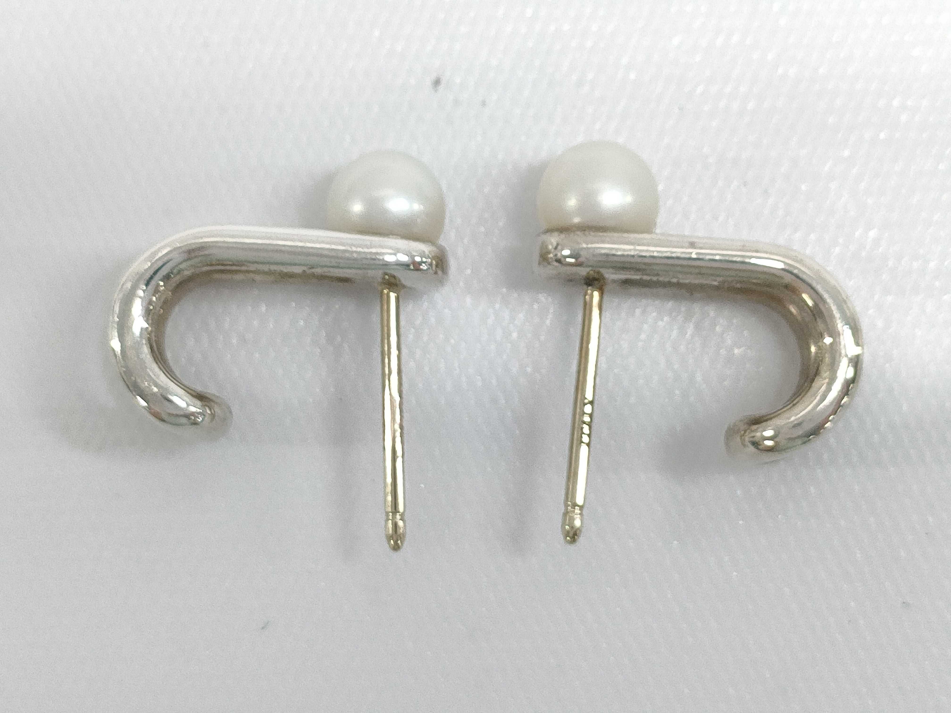 【水曜終了】(10221_0480)Tiffany&Co. ハードウェアパールピアス ピアス