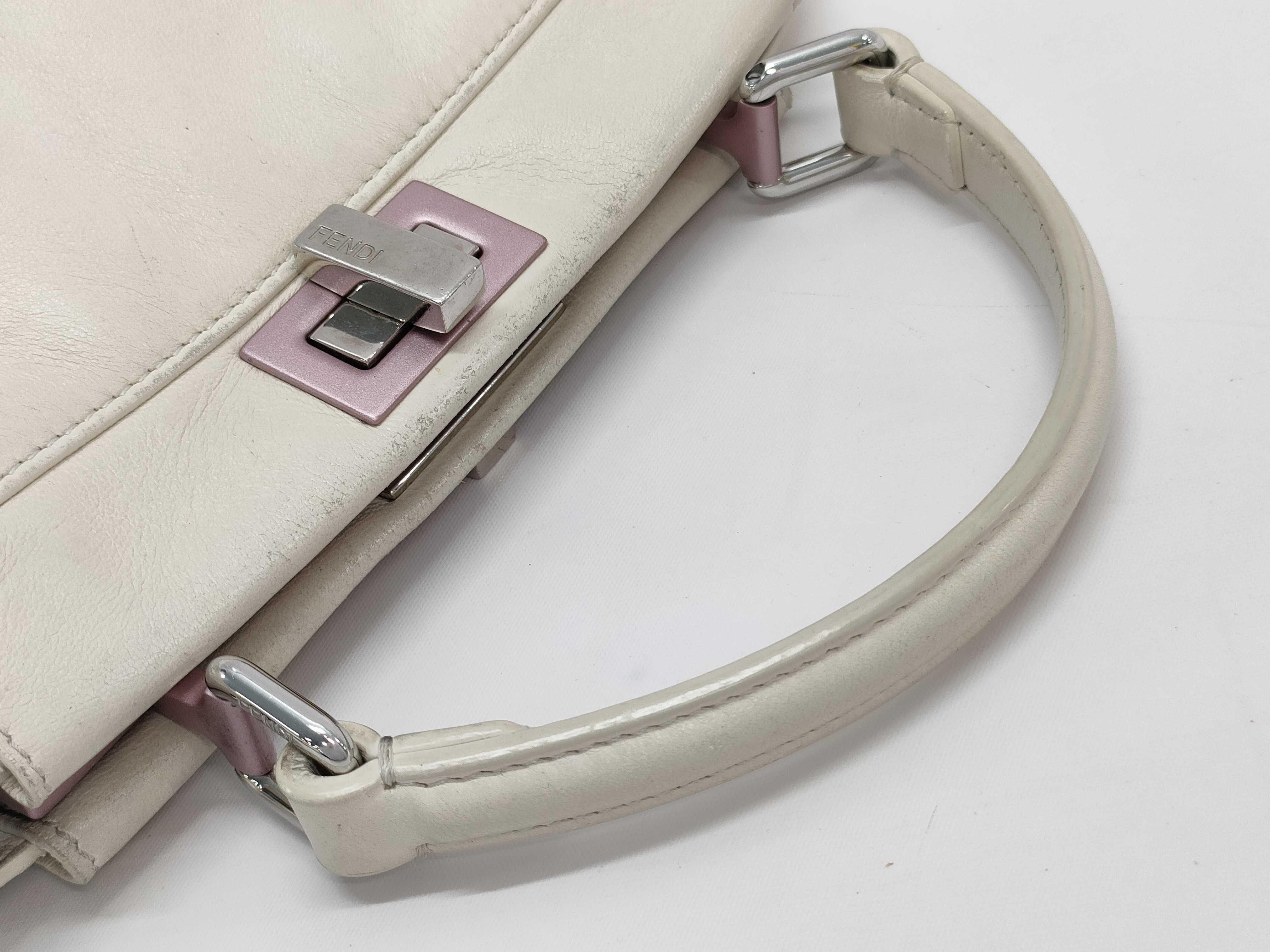 【水曜終了】(10230_0342)FENDI ミニ ホワイト ハンドバッグ