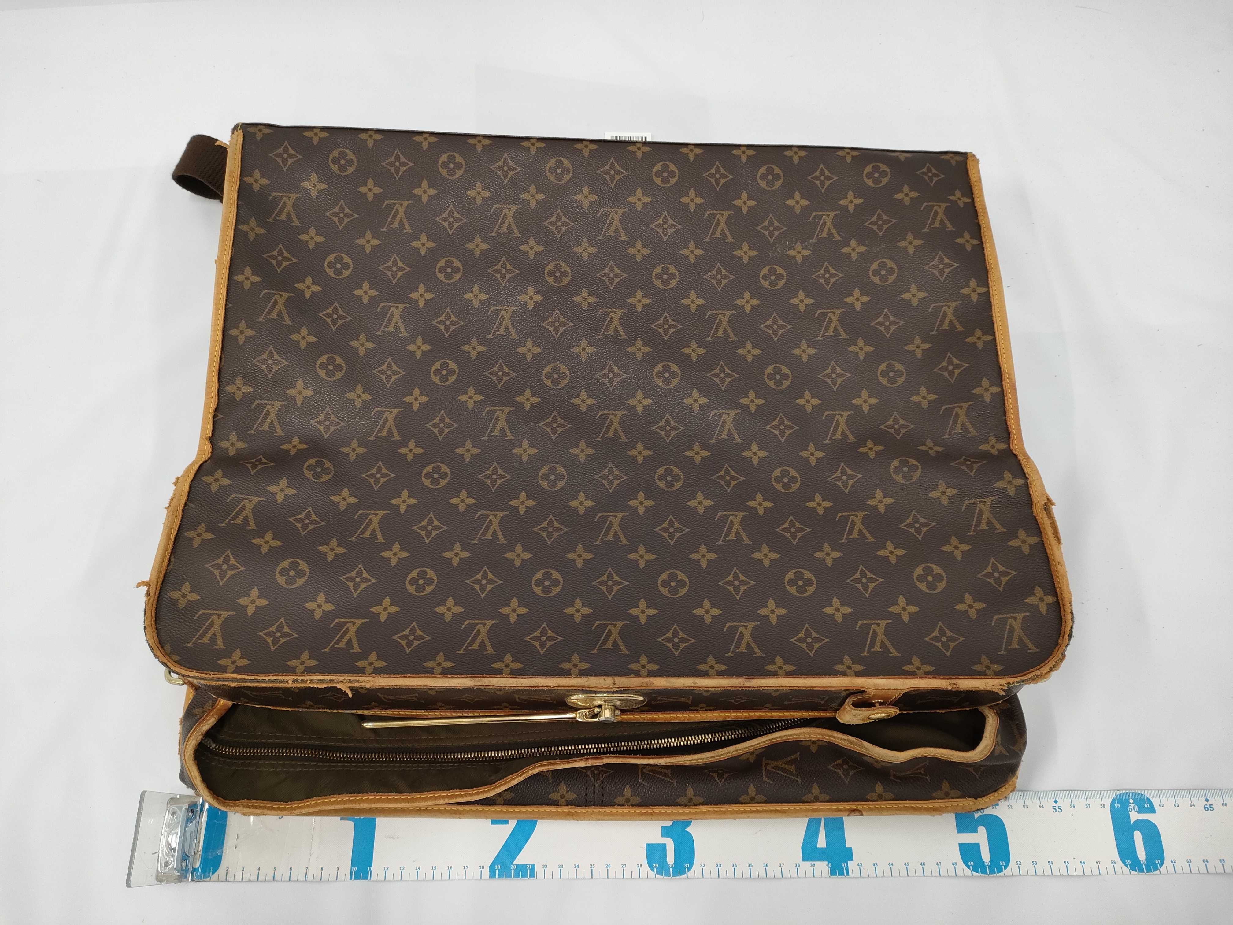 【水曜終了】(10229_0420)LOUIS VUITTON モノグラム M23412 ポルタブル サンク サントレ ガーメントケース その他小物