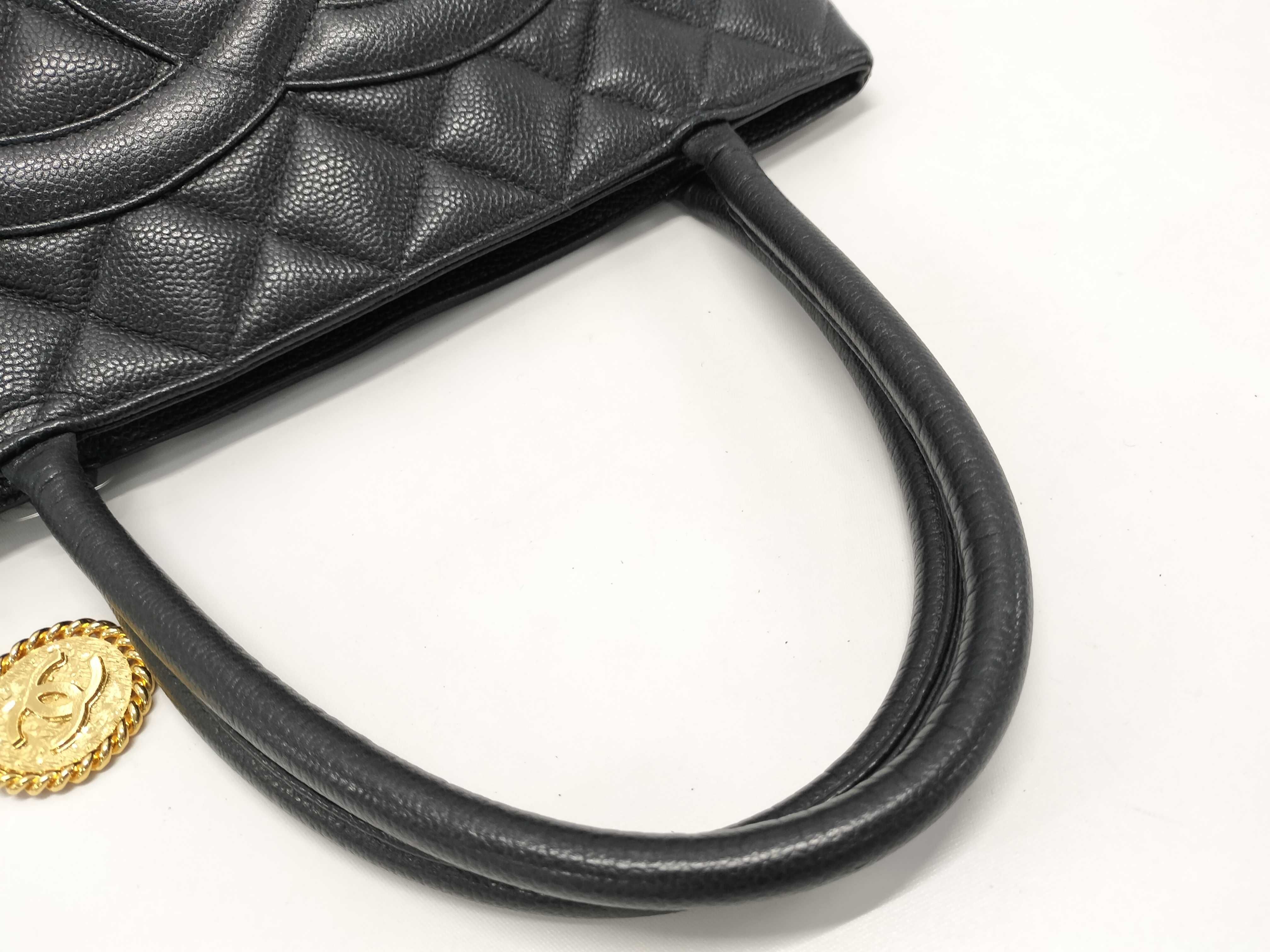 【水曜終了】(10217_0419)CHANEL キャビアスキン 復刻トート トートバッグ