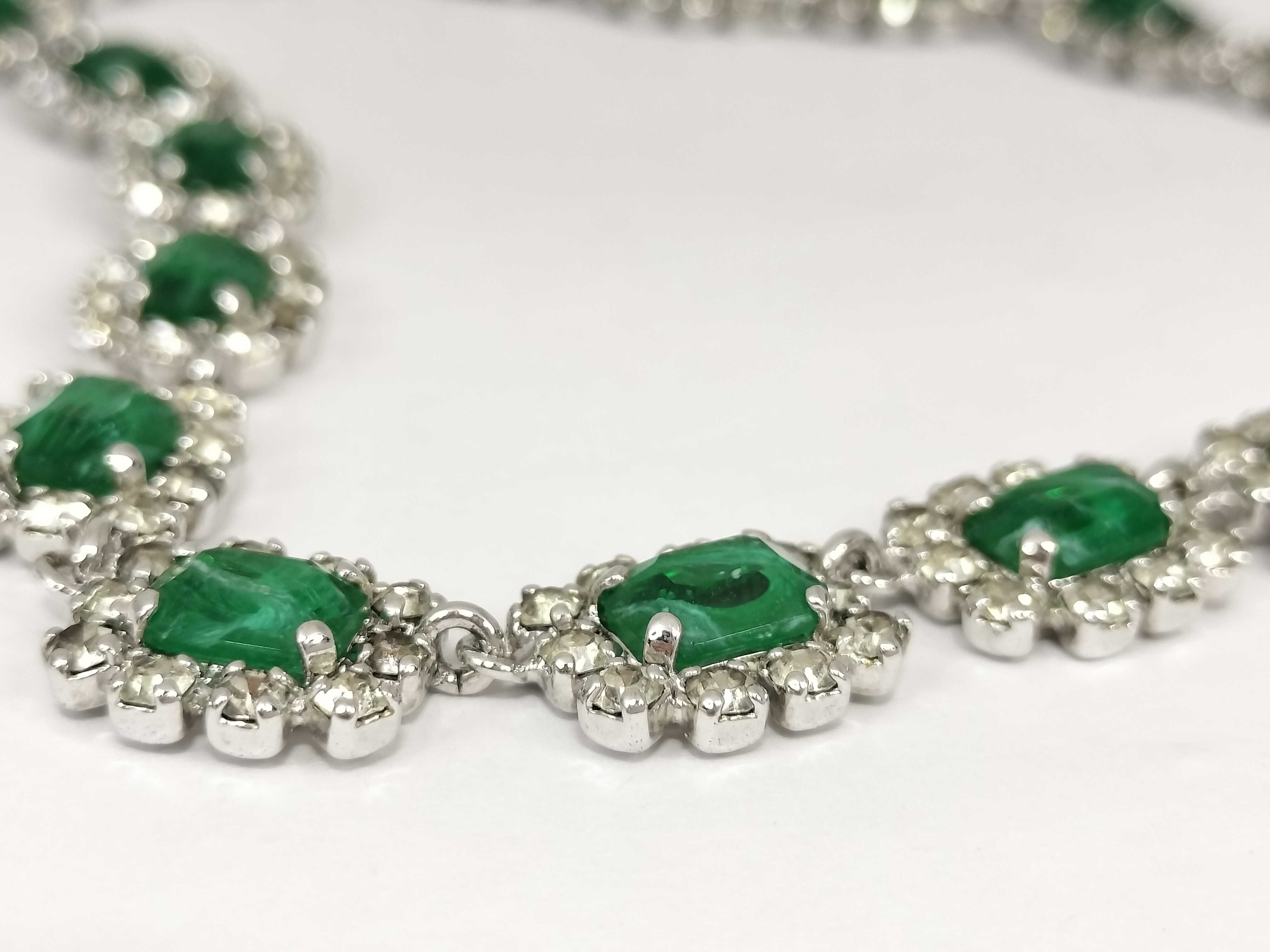 【水曜終了】(10700_0167)Dior 緑石 ラインストーン ネックレス