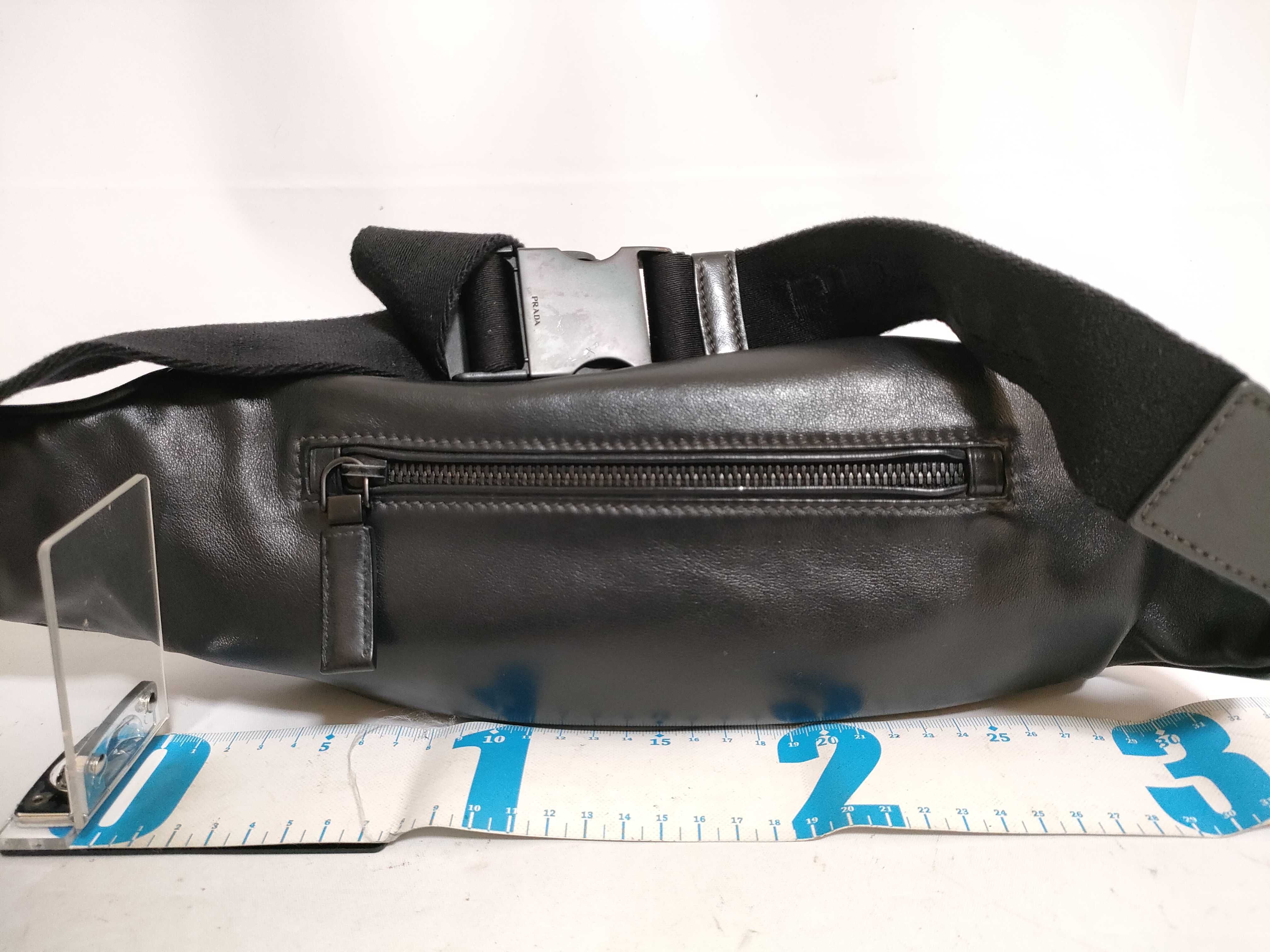 【水曜終了】(10698_0170)PRADA プラダ オールレザー ウエストバッグ ボディバッグ ロゴプレート ショルダーバッグ