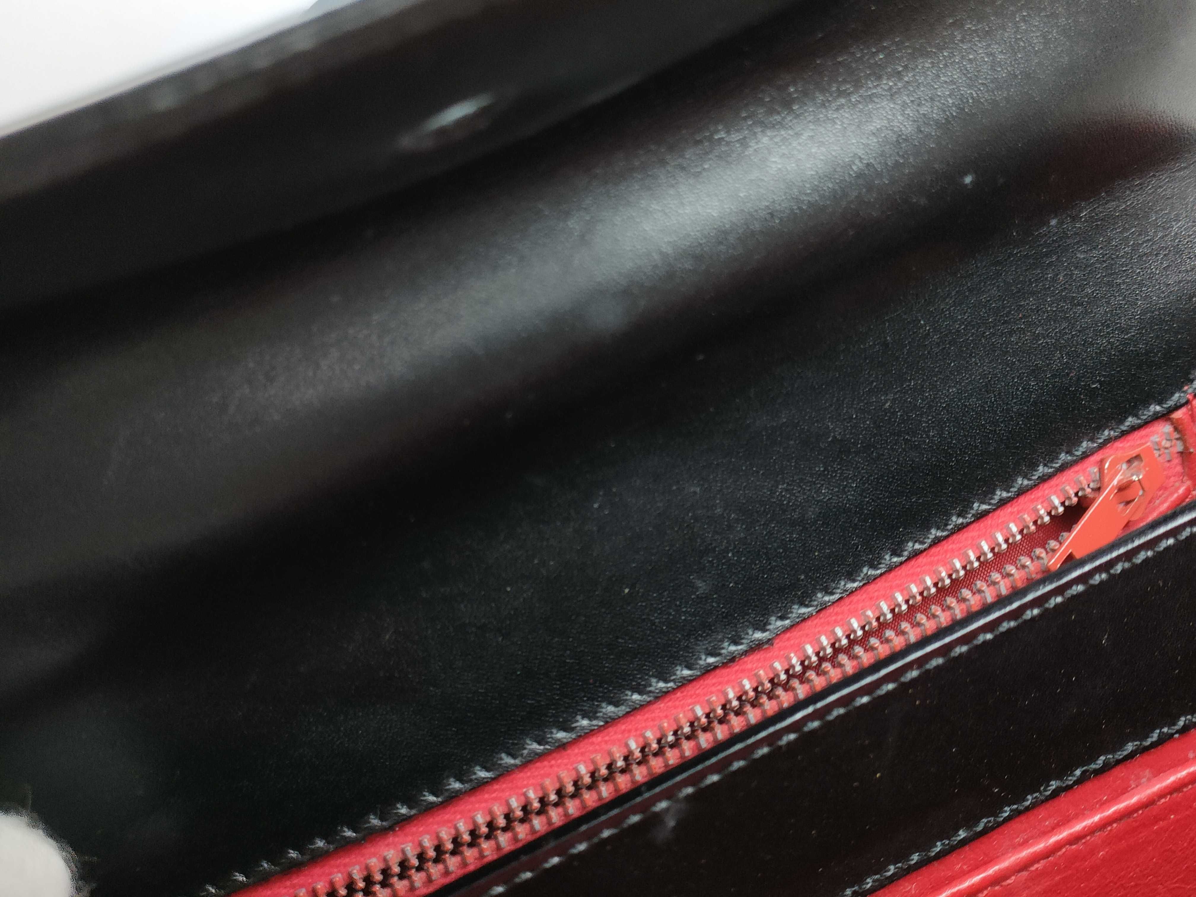 【水曜終了】(10709_0071)CELINE セリーヌ デカサークルロゴ オールレザー 箱付き ショルダーバッグ 黒