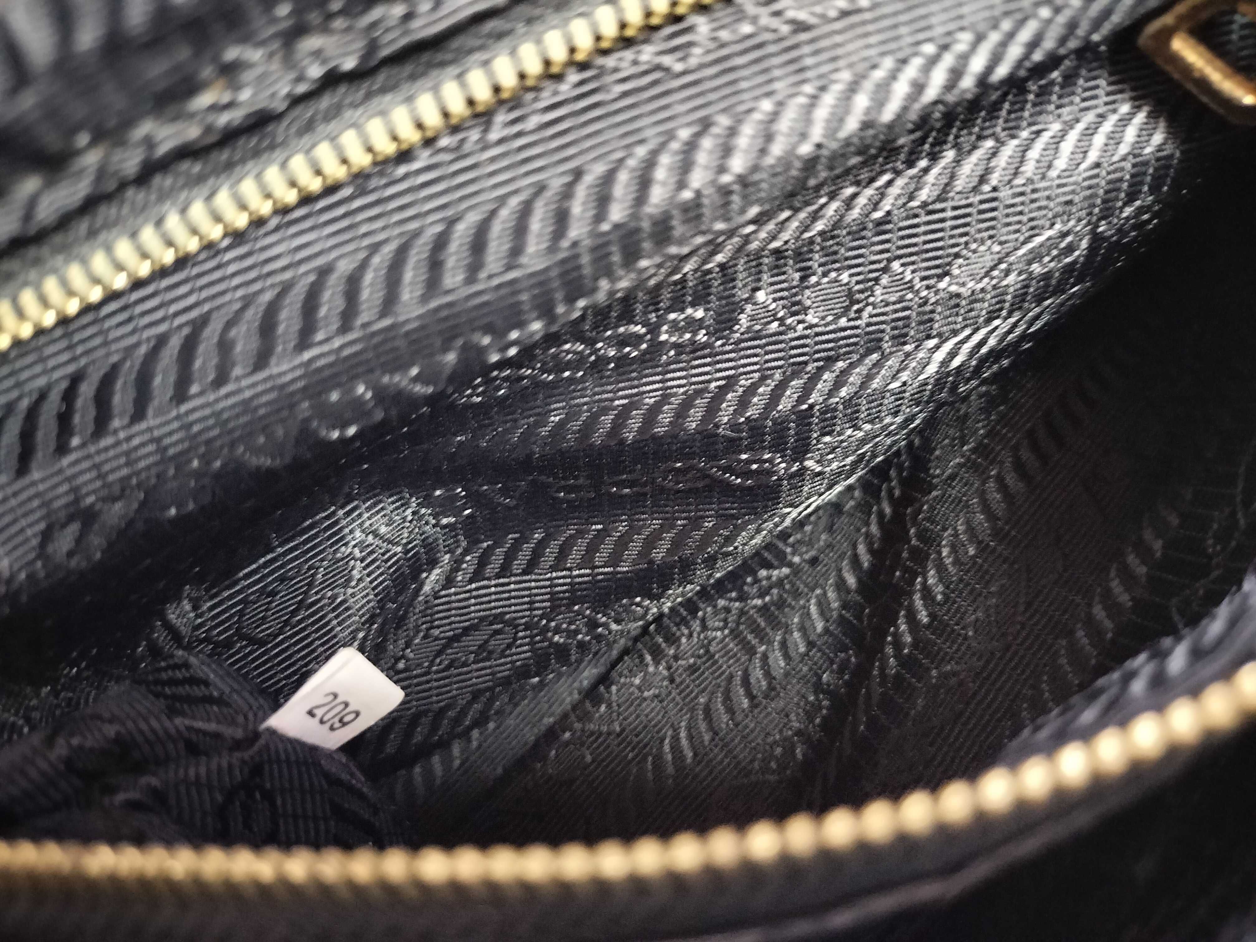 【水曜終了】(10709_0108)プラダ PRADA ショルダーバッグ