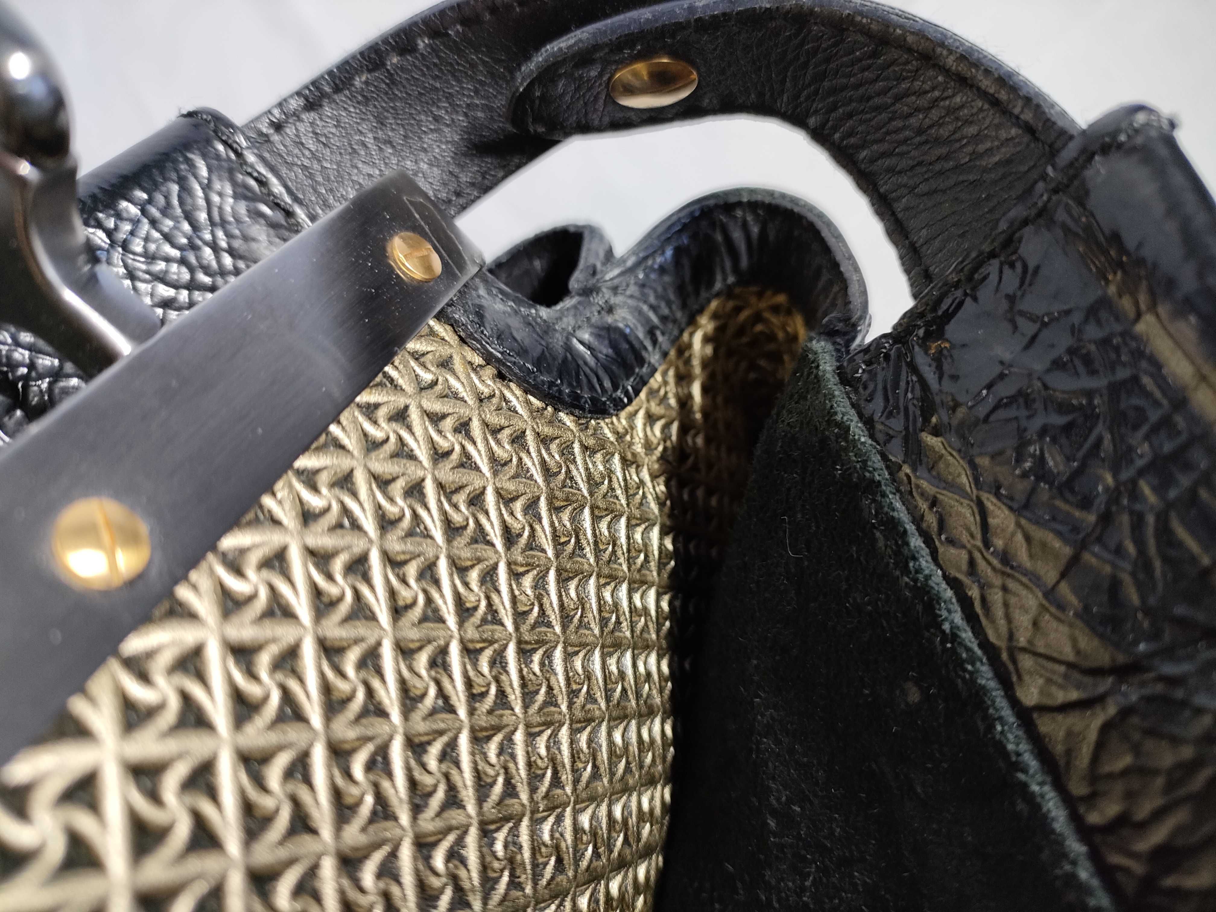 【水曜終了】(10709_0129)FENDI フェンディ ピーカブー ブラック シャイニーカーフ 2WAY 8BN211 ハンドバッグ