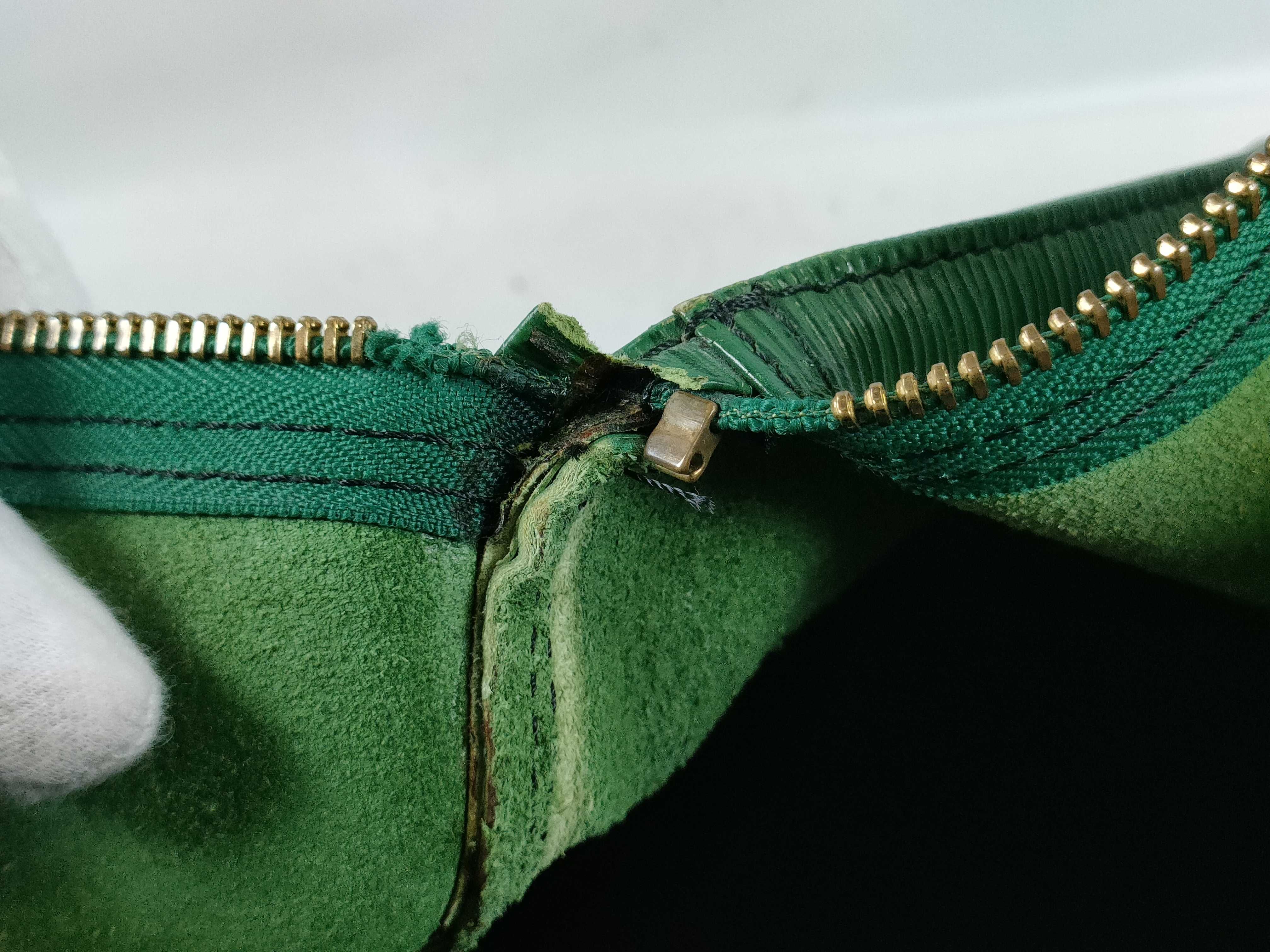 【水曜終了】(10708_0158)LOUIS VUITTON エピ M42964 キーポル50 ボストンバッグ