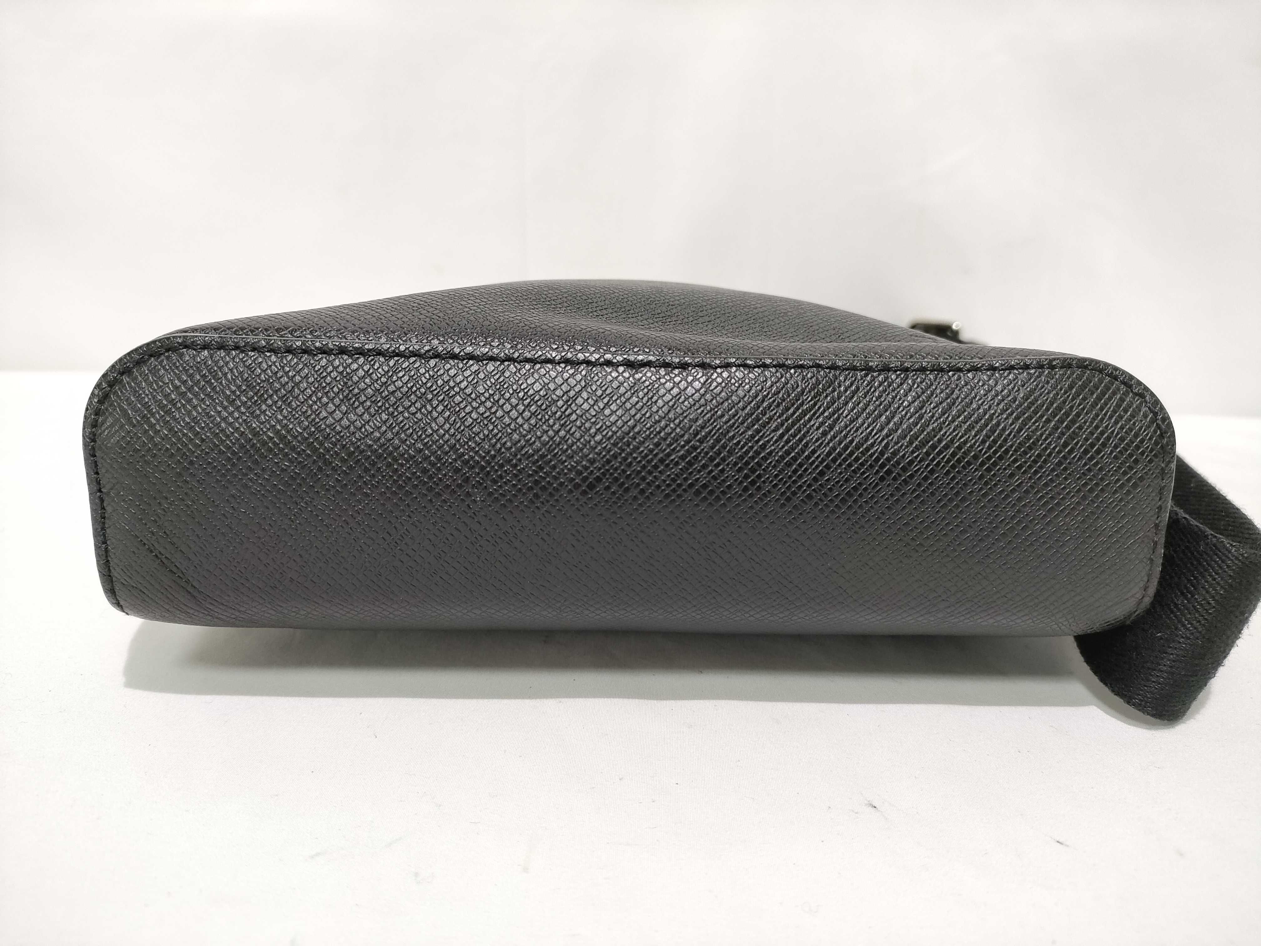 【水曜終了】(10708_0066)LOUIS VUITTON Louis Vuitton ルイヴィトン アントンポシェット ノワール タイガ バッグ ショルダーバッグ