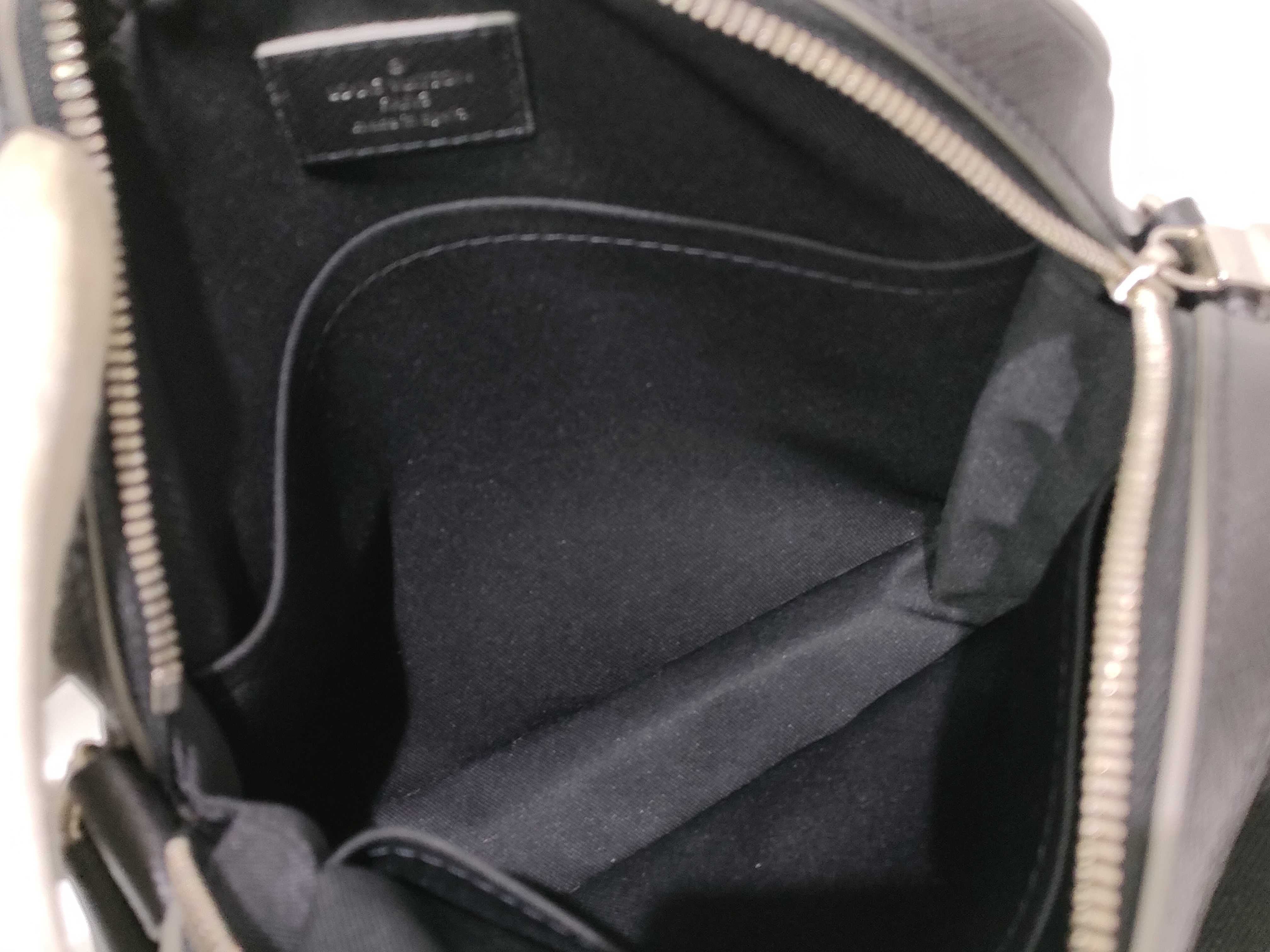 【水曜終了】(10708_0066)LOUIS VUITTON Louis Vuitton ルイヴィトン アントンポシェット ノワール タイガ バッグ ショルダーバッグ