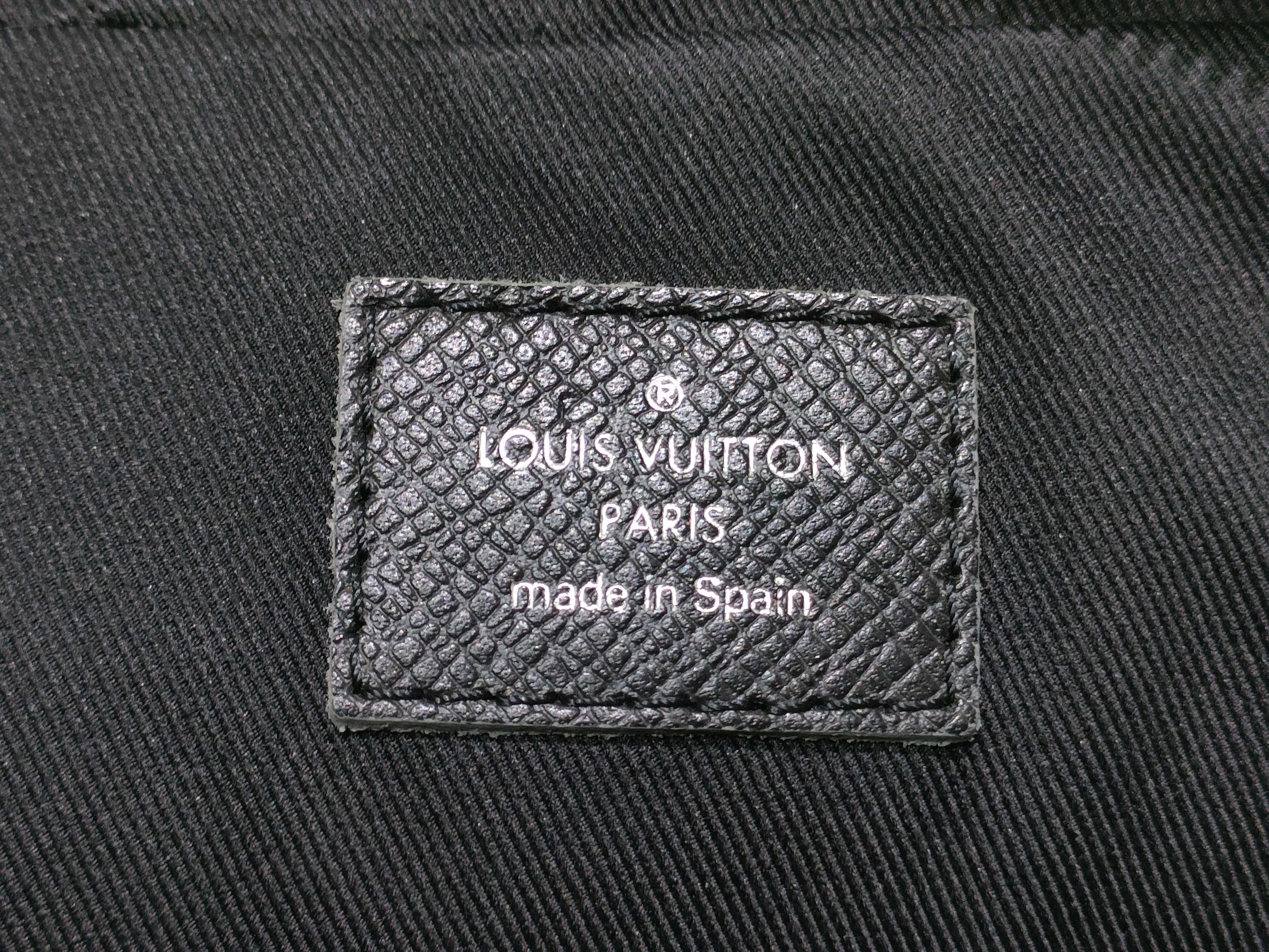 【水曜終了】(10708_0066)LOUIS VUITTON Louis Vuitton ルイヴィトン アントンポシェット ノワール タイガ バッグ ショルダーバッグ