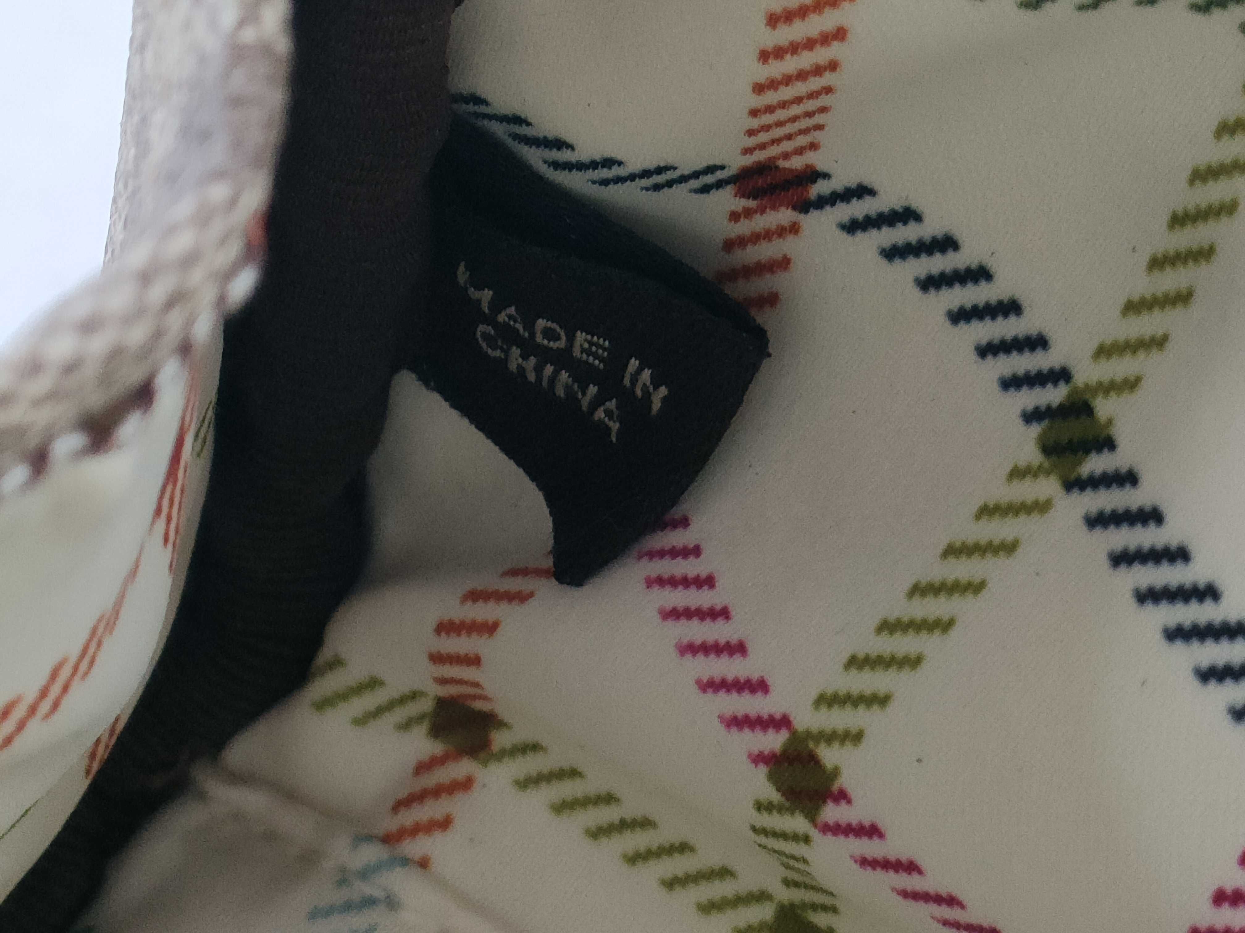 【水曜終了】(10698_0079)COACH シグネチャー ポーチ PVC 箱付き