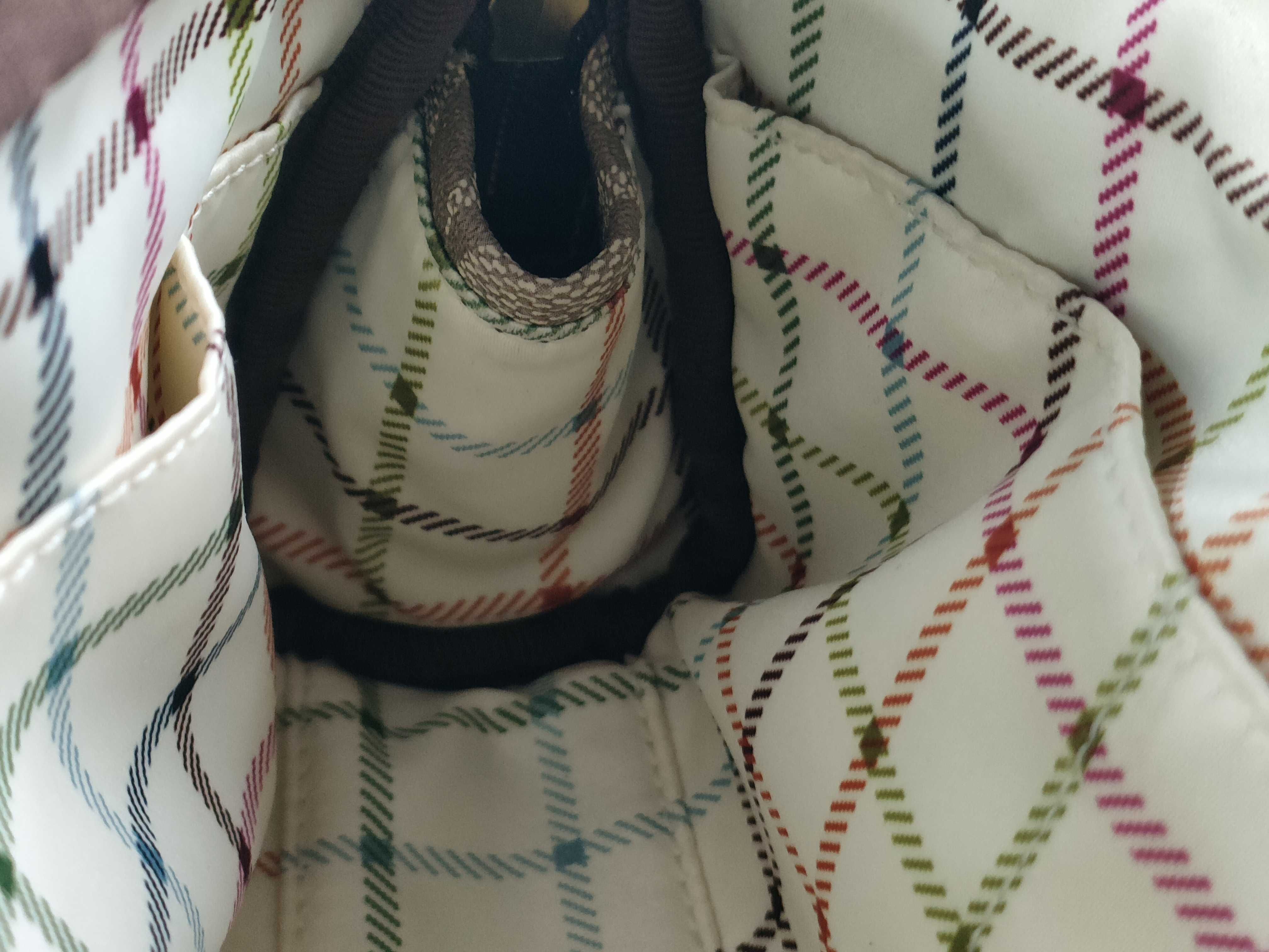 【水曜終了】(10698_0079)COACH シグネチャー ポーチ PVC 箱付き