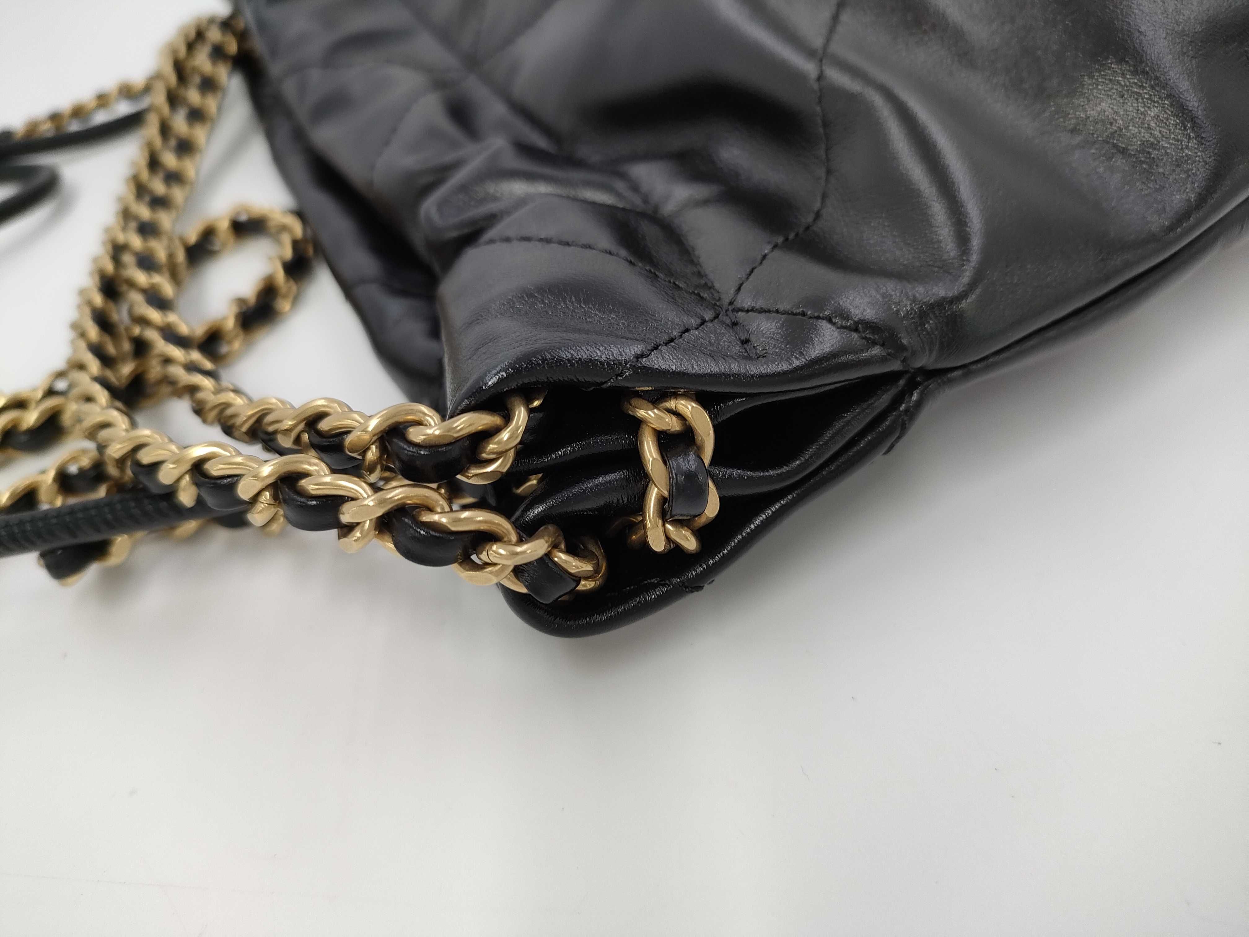 【水曜終了】(10814_0008)CHANEL シャネル22 シャイニーカーフ ミニ 2way ショルダーバッグ AS3980 ブラック