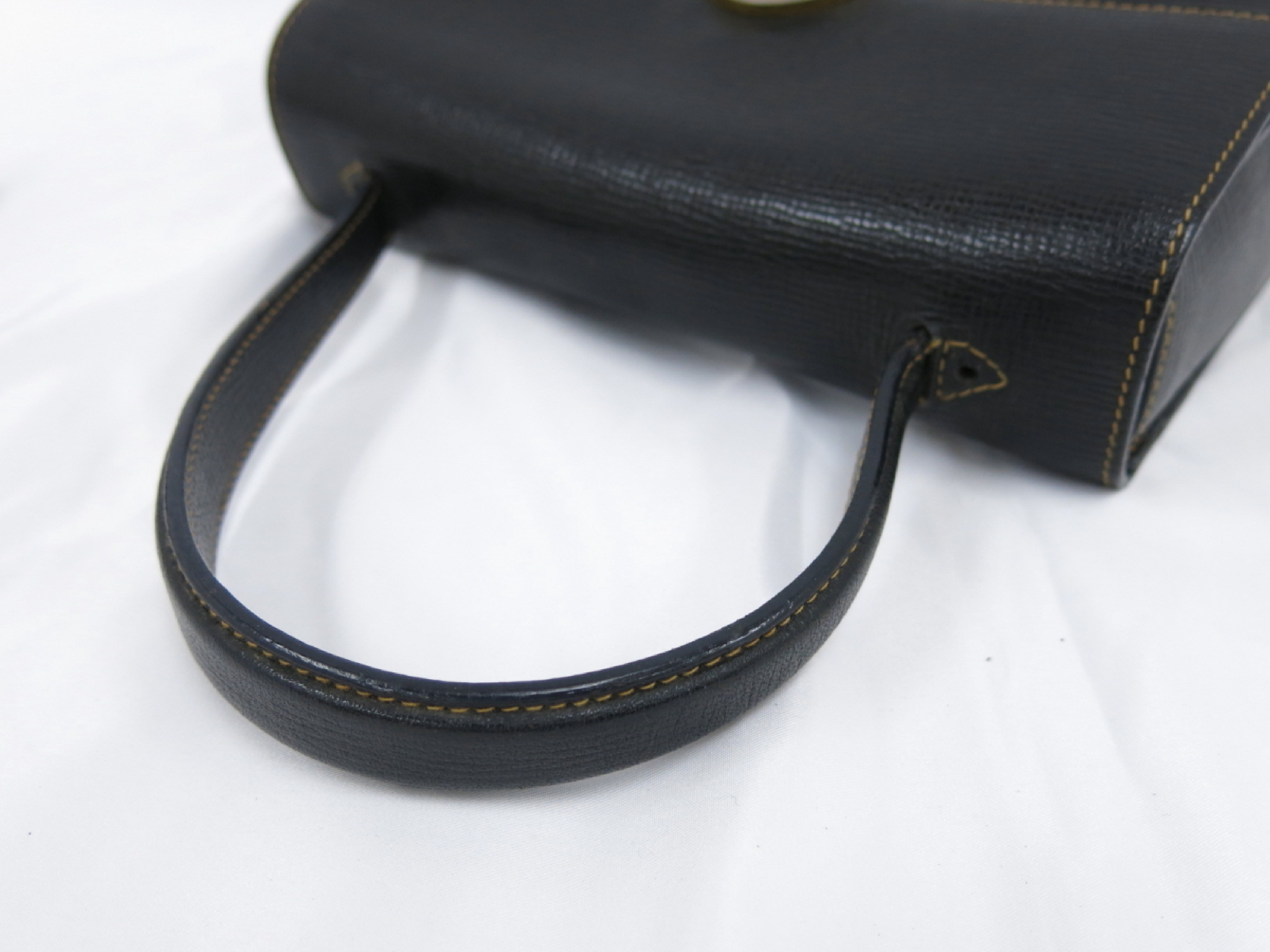 【水曜終了】(10827_0033)CELINE セリーヌ カーフレザー サークルロゴ ハンド バッグ ハンドバッグ